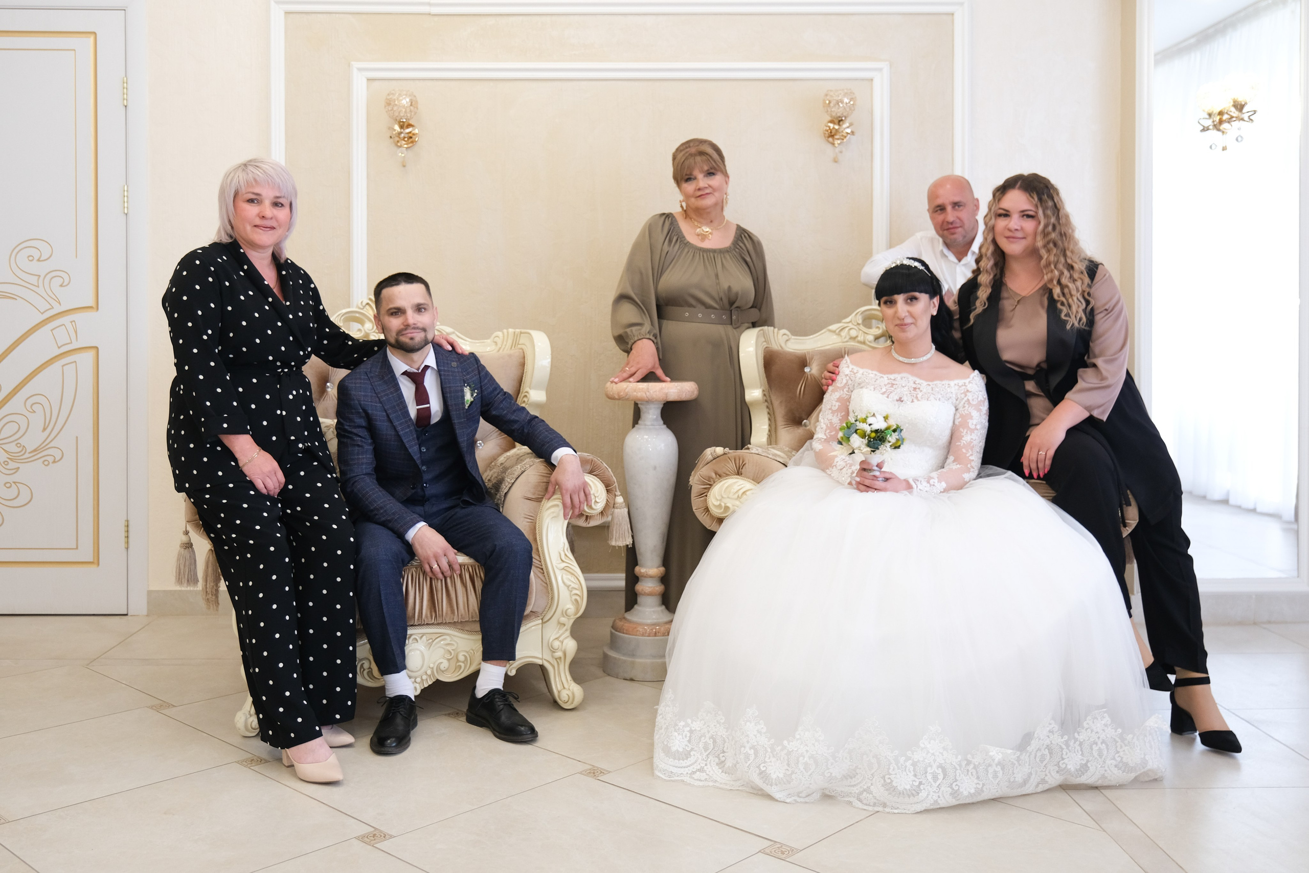 Сергей и Евгения_свадебная фотосессия в Версале. Свадебный фотограф в Челябинске Сырчикова Наталья