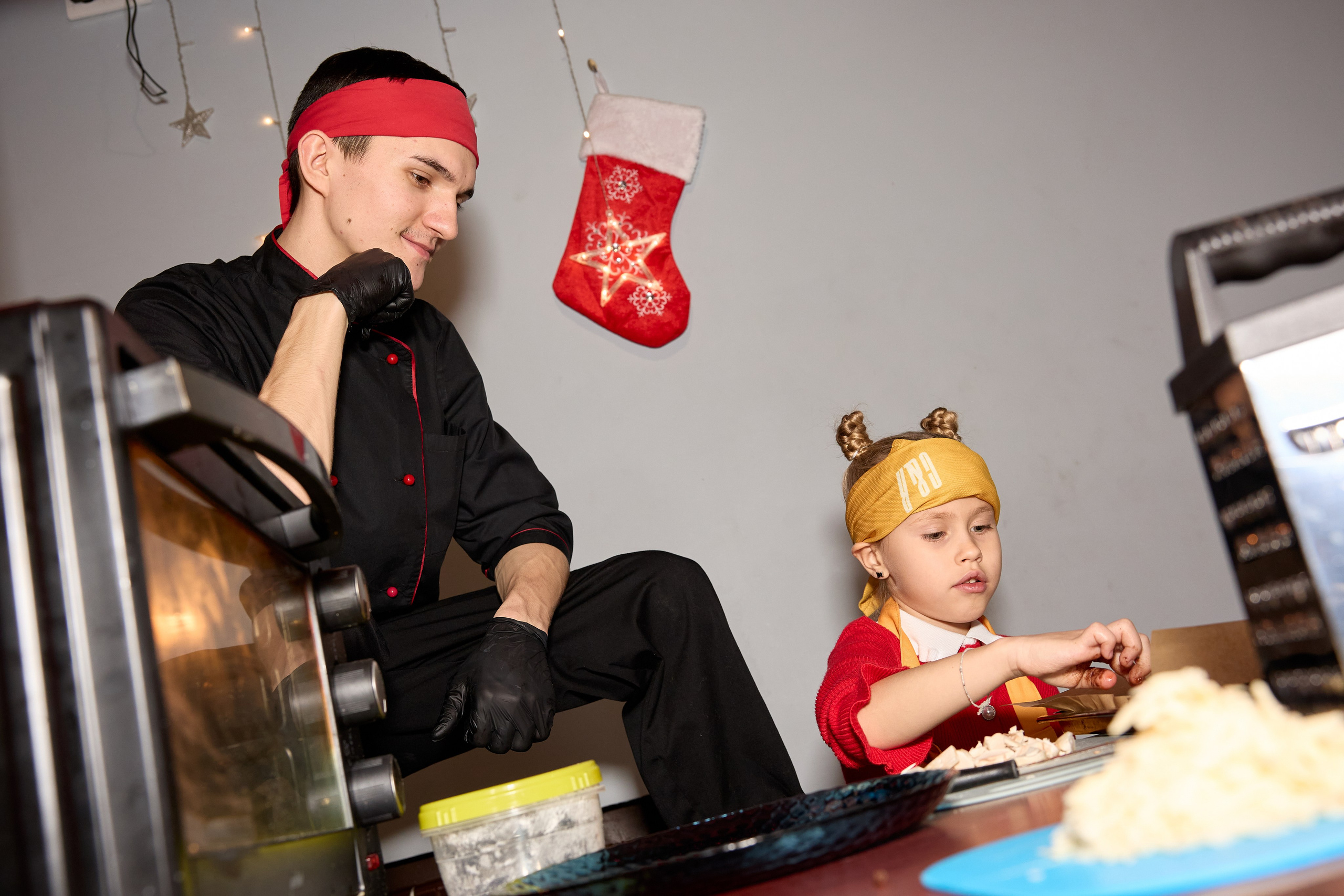 Фотосъёмка квестов и квест-шоу. Предметный и репортажный фотограф Алексей Кротов