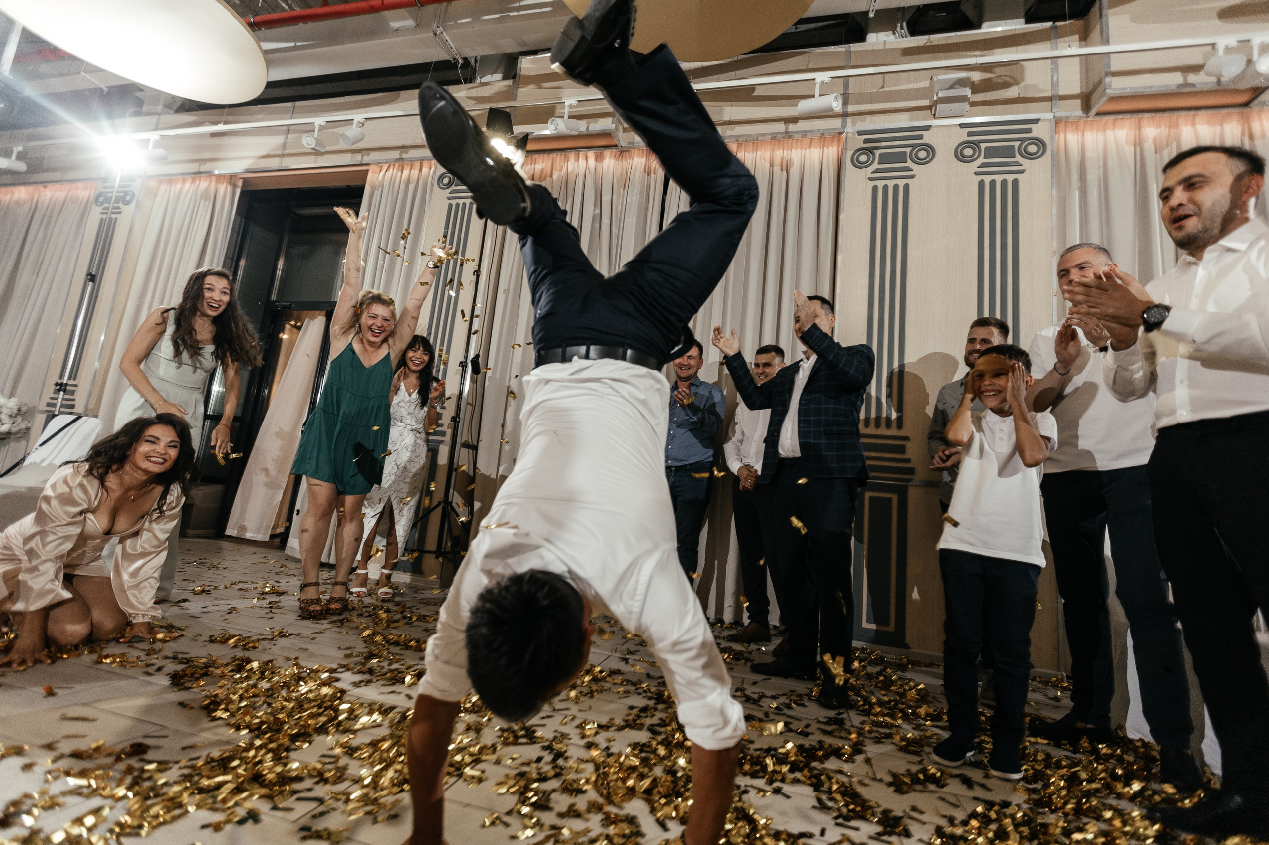 Свадебный фотограф Уфа — Руслан ГабдлисламовЖивые эмоции, красивые кадры, воспоминания на всю жизнь.Работаю по всей Республике Башкортоста. Свадебный фотограф Уфа Руслан Габдлисламов