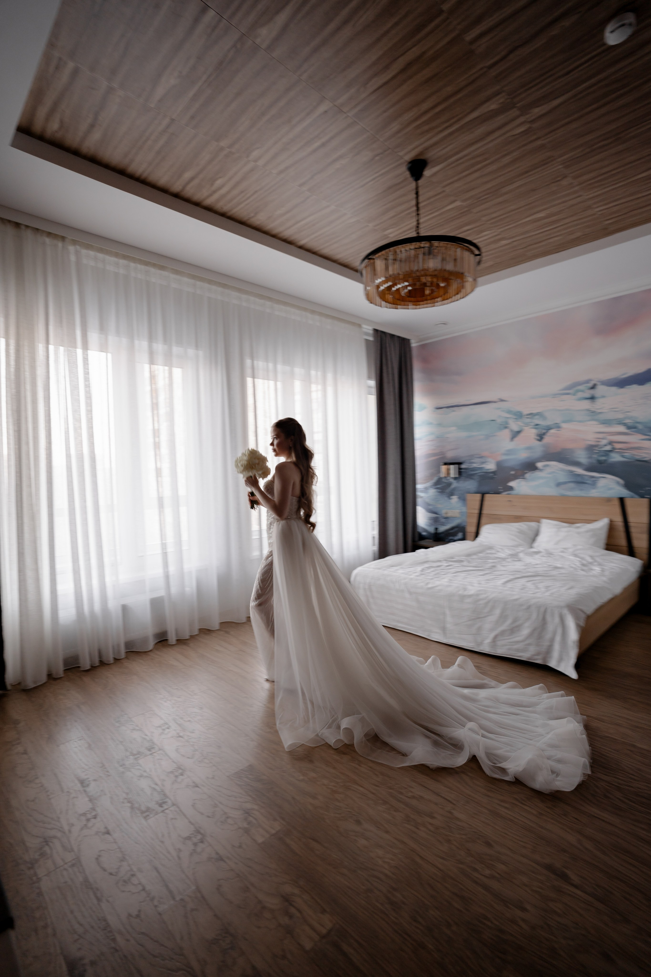 СВАДЕБНАЯ СЬЕМКА СБОРОВ В ОТЕЛЕ И ВЫЕЗД НА ЦЕРЕМОНИЮ (СНЯТО В СИБИРЕ В НИЖНЕВАРТОВСКЕ)М. Профессиональный фотограф, Санкт-Петербург — Виктория Богомолова