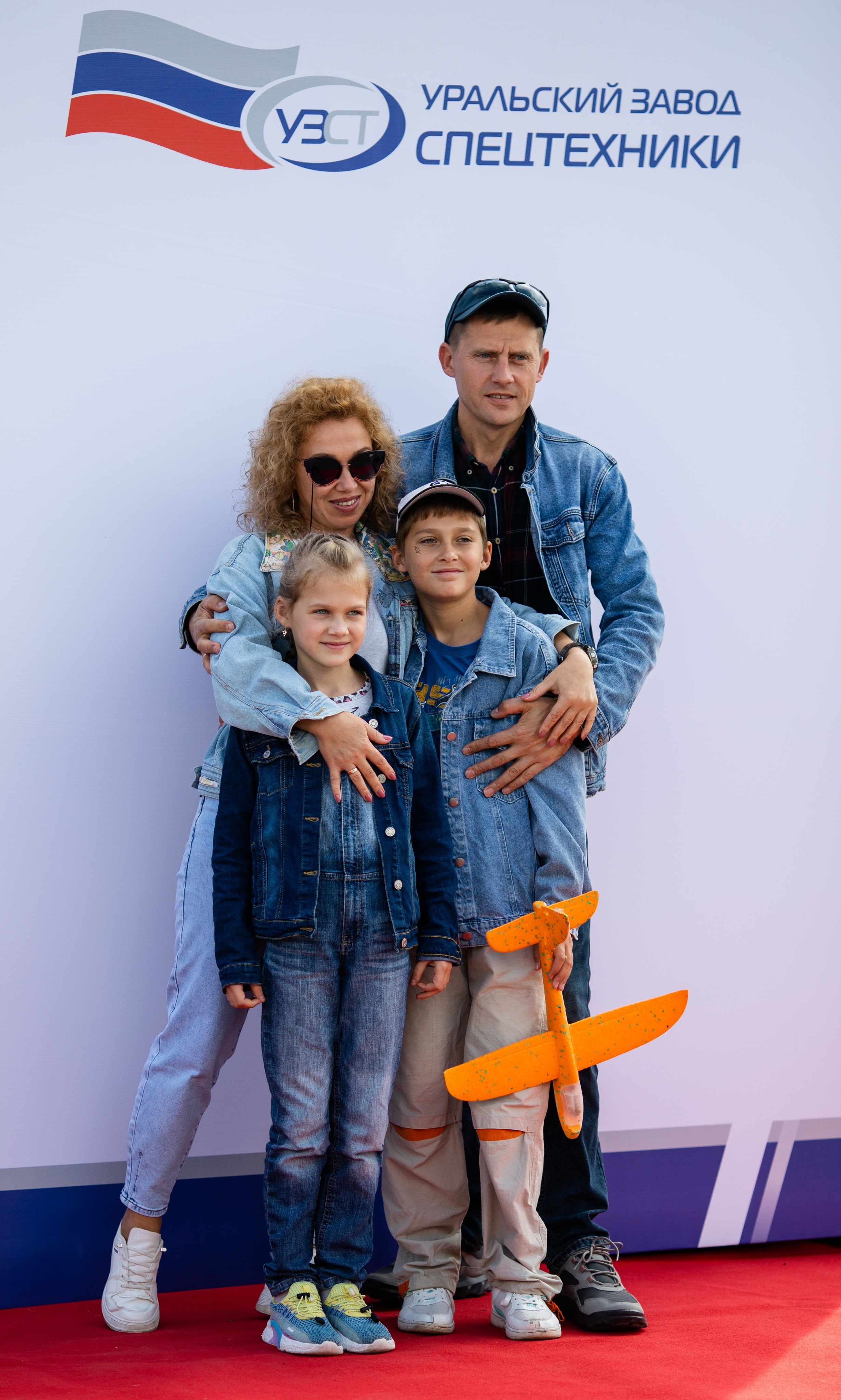 УЗСТ- Корпоративный тимбилдинг на аэродроме. Репортажный и свадебный фотограф в Челябинске Елисеев Павел