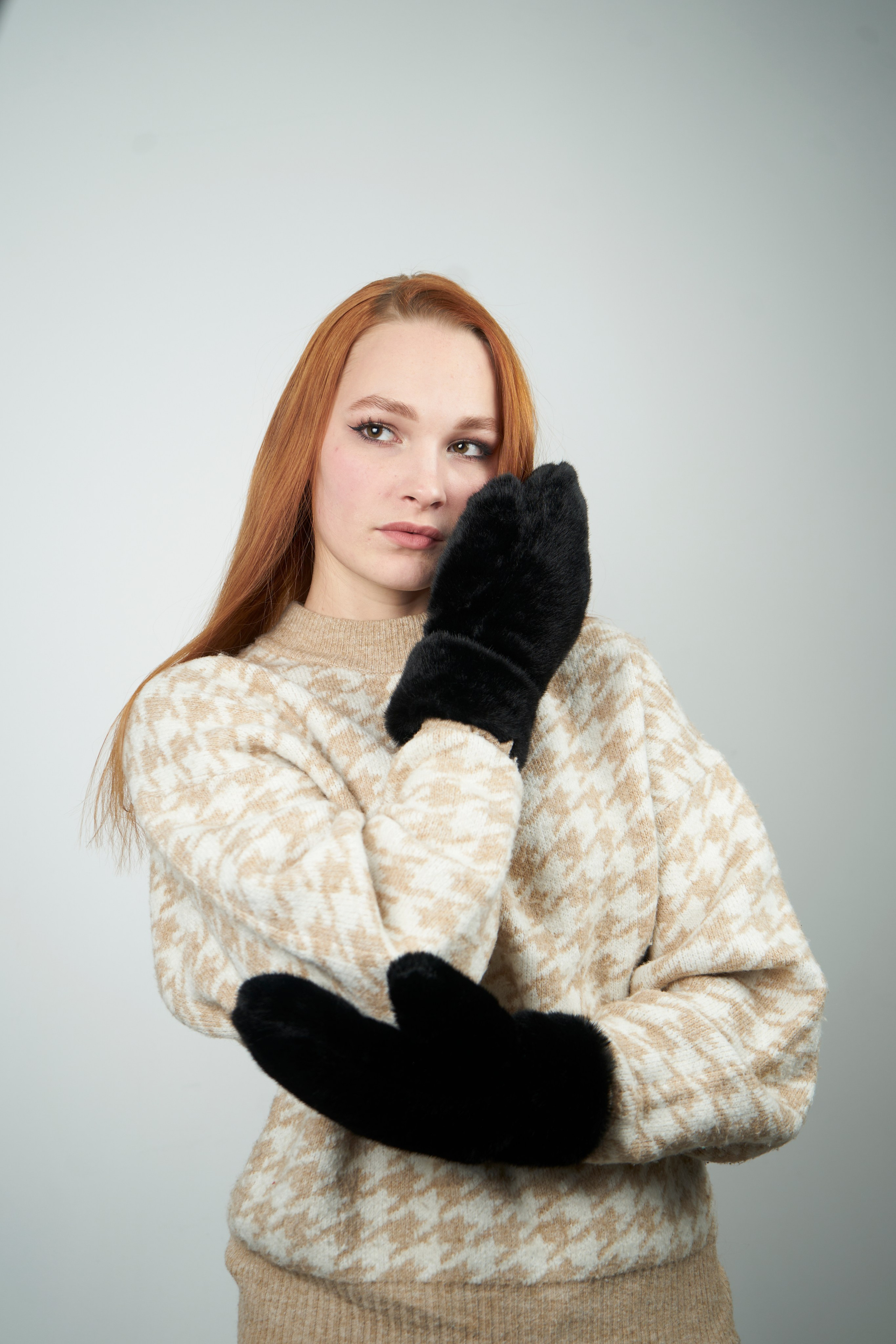 Перчатки. Концептуальный фотограф Шлыкова Ольга