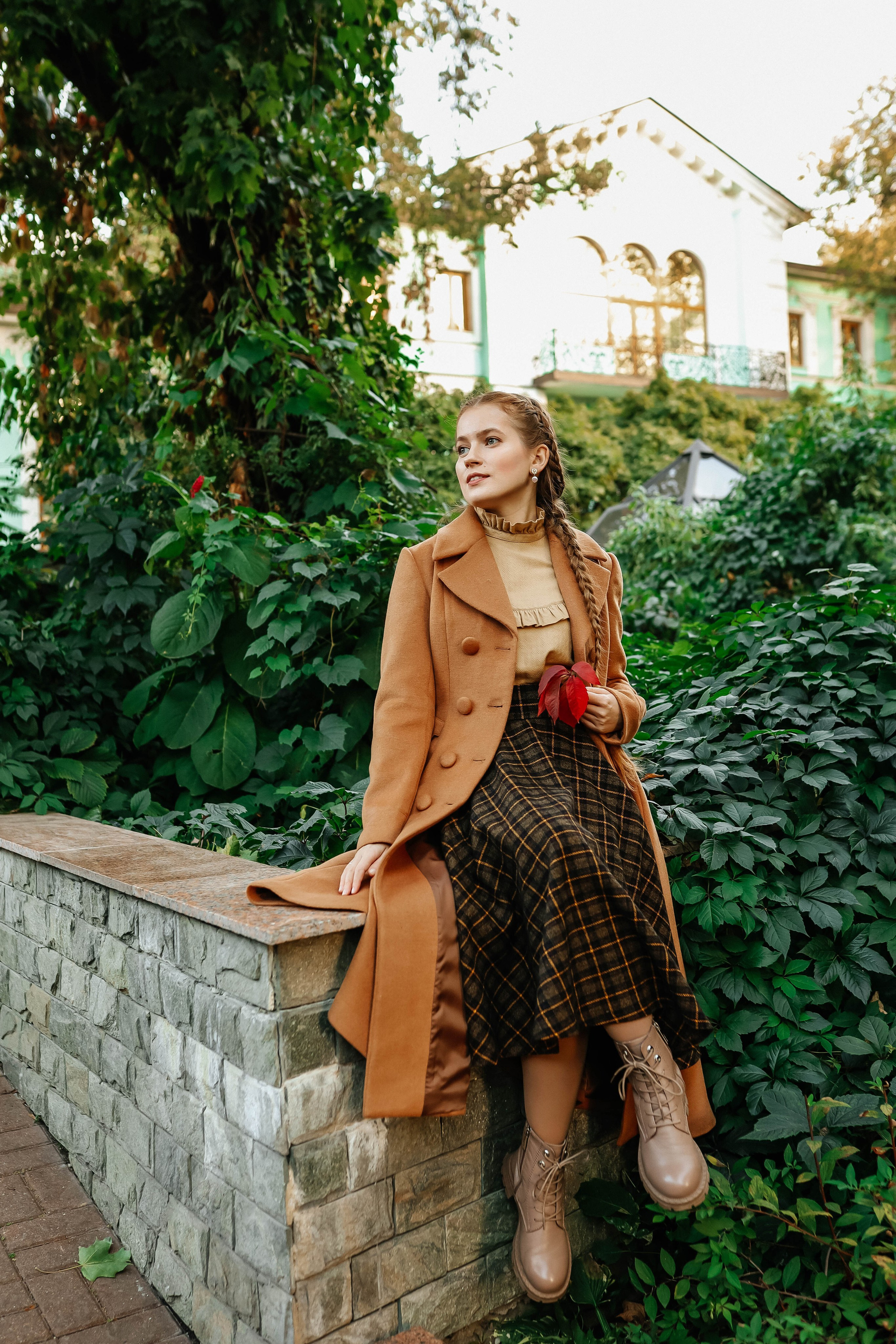 Женская осеняя винтажная фотосессия в Москве. Свадебный и семейный фотограф в Москве