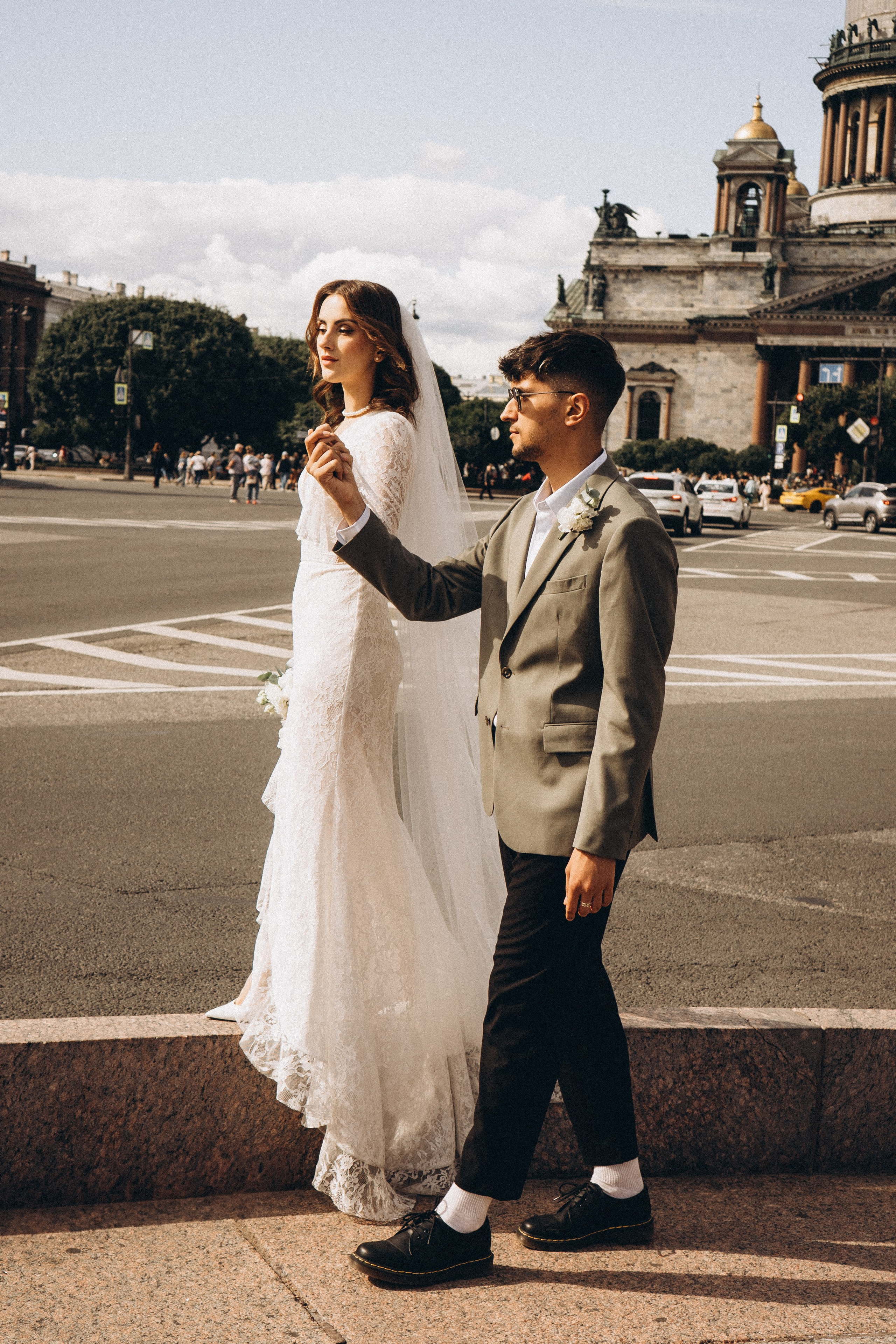 СВАДЕБНАЯ ПРОГУЛКА ВОЗЕ ИСАИКЕВСКОГО СОБОРА АСТОРИИ И ЗАКОНОДАЛЕТНОГО СОБРАНИЯ. Профессиональный фотограф, Санкт-Петербург — Виктория Богомолова