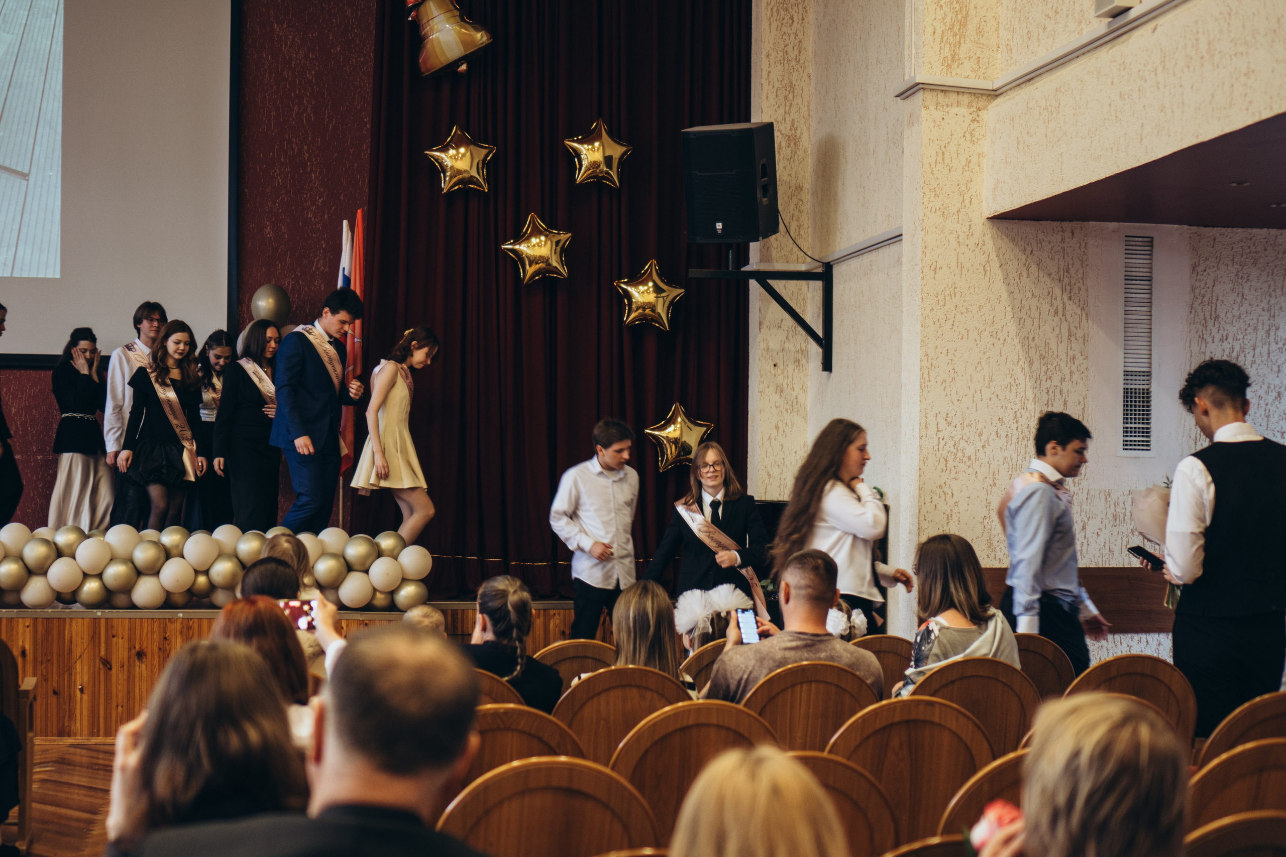 ПОСЛЕДНИЙ ЗВОНОК. Профессиональный фотограф, Санкт-Петербург — Виктория Богомолова