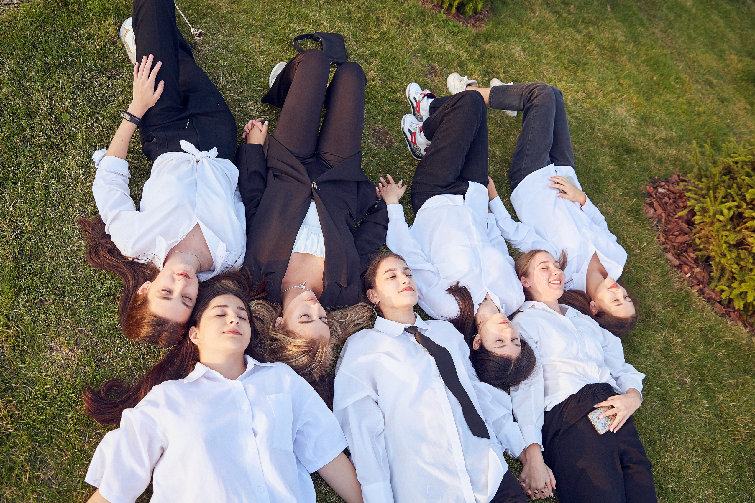 Сквер Героев России (Щипакина). Выпускные альбомы в Ставрополе