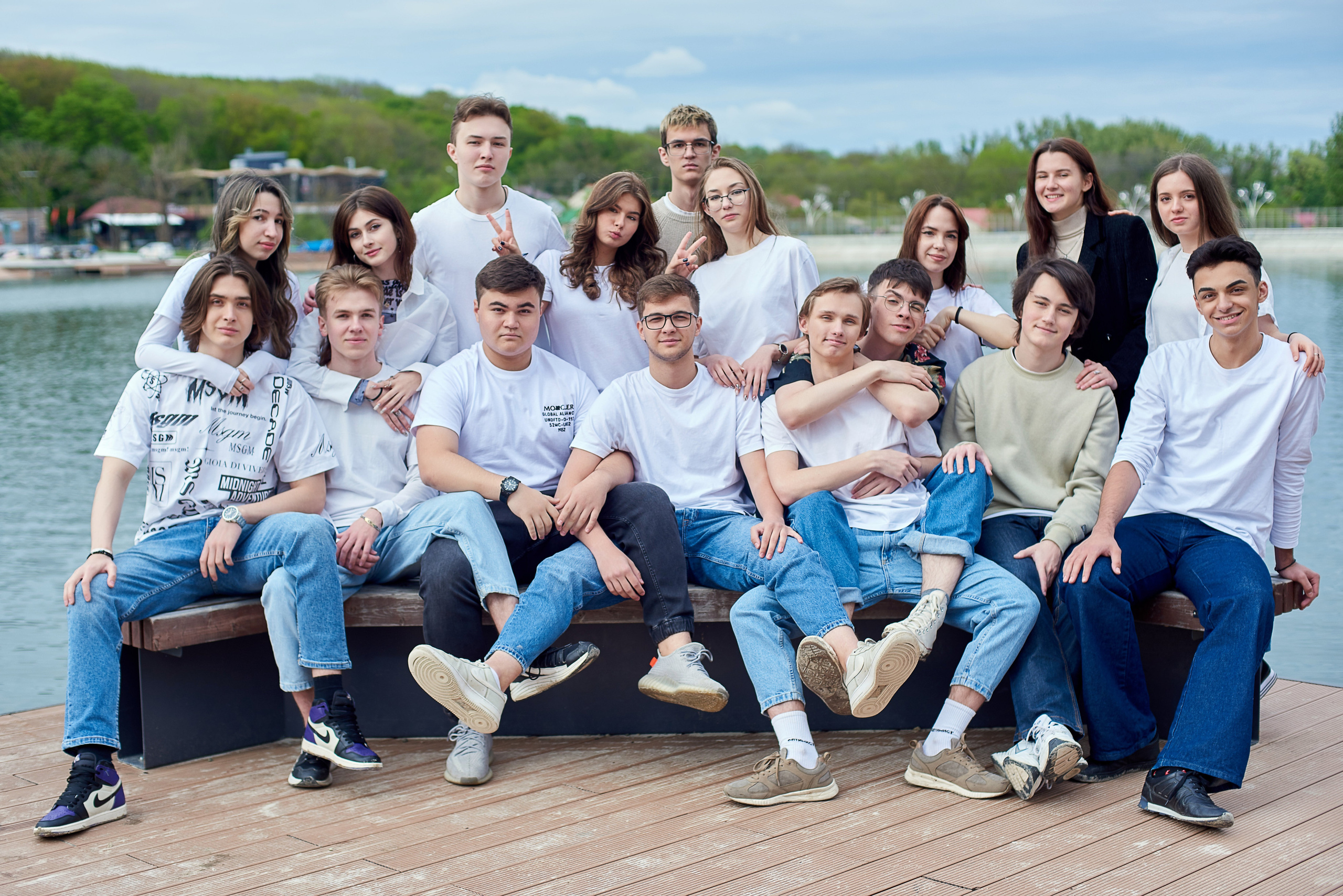 Комсомольский пруд. Выпускные альбомы в Ставрополе