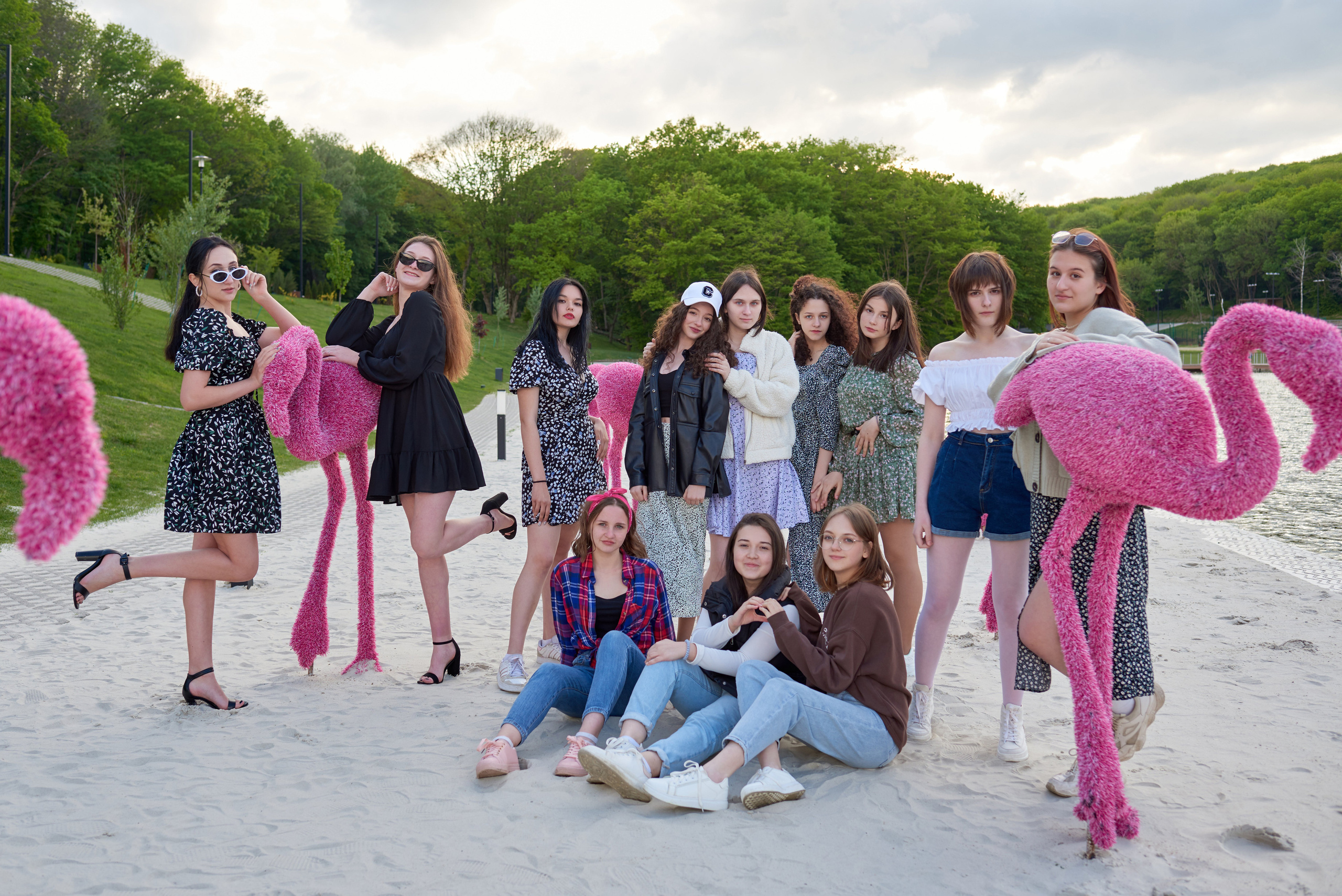 Комсомольский пруд. Выпускные альбомы в Ставрополе