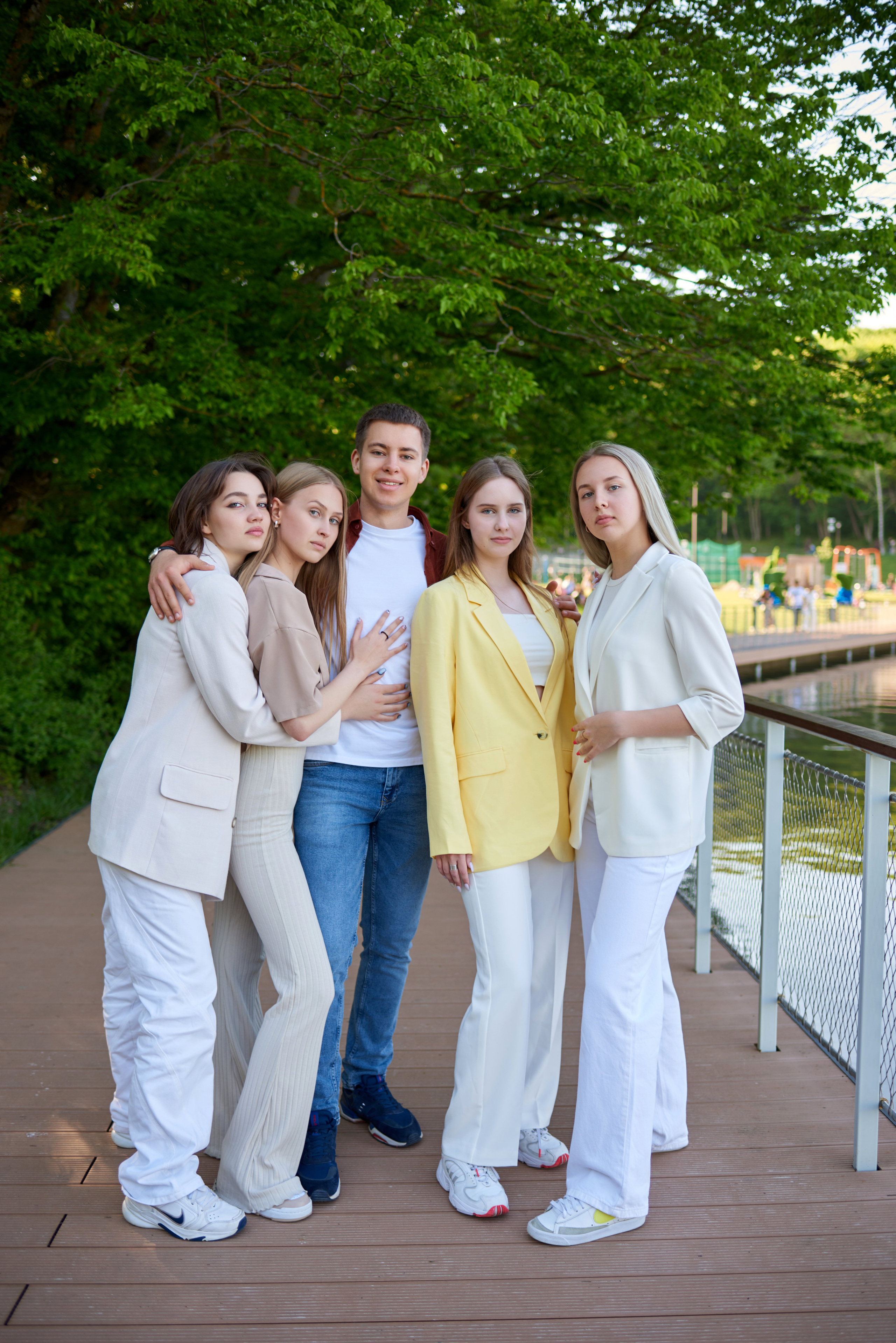 Комсомольский пруд. Выпускные альбомы в Ставрополе