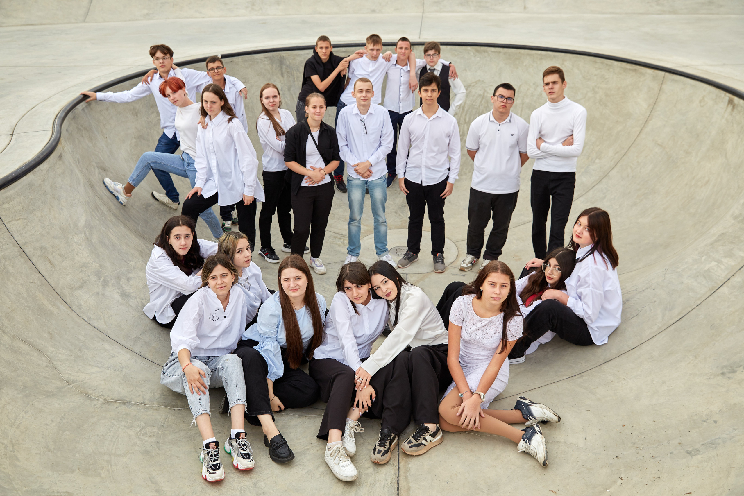 Сквер Героев России (Щипакина). Выпускные альбомы в Ставрополе