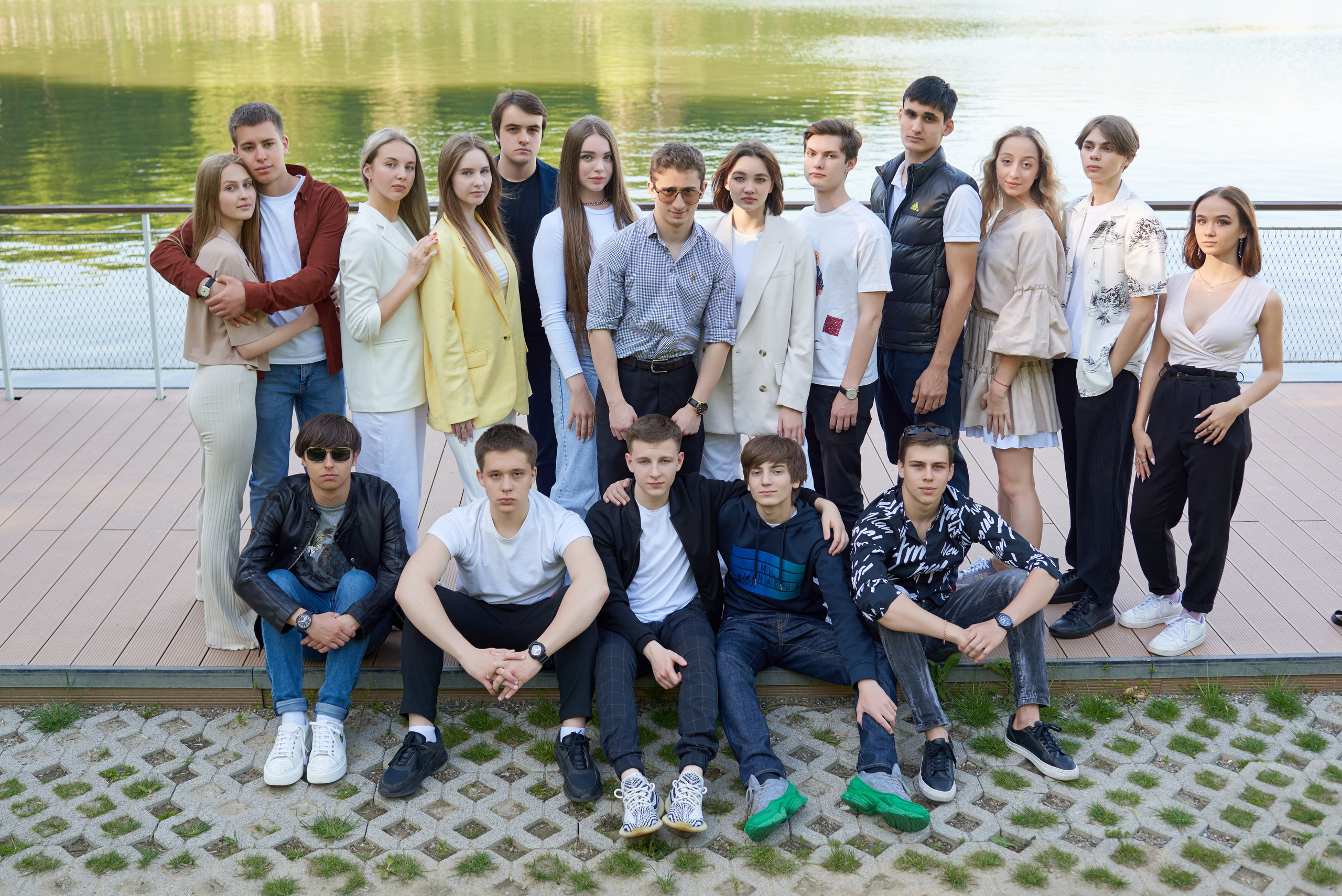 Комсомольский пруд. Выпускные альбомы в Ставрополе