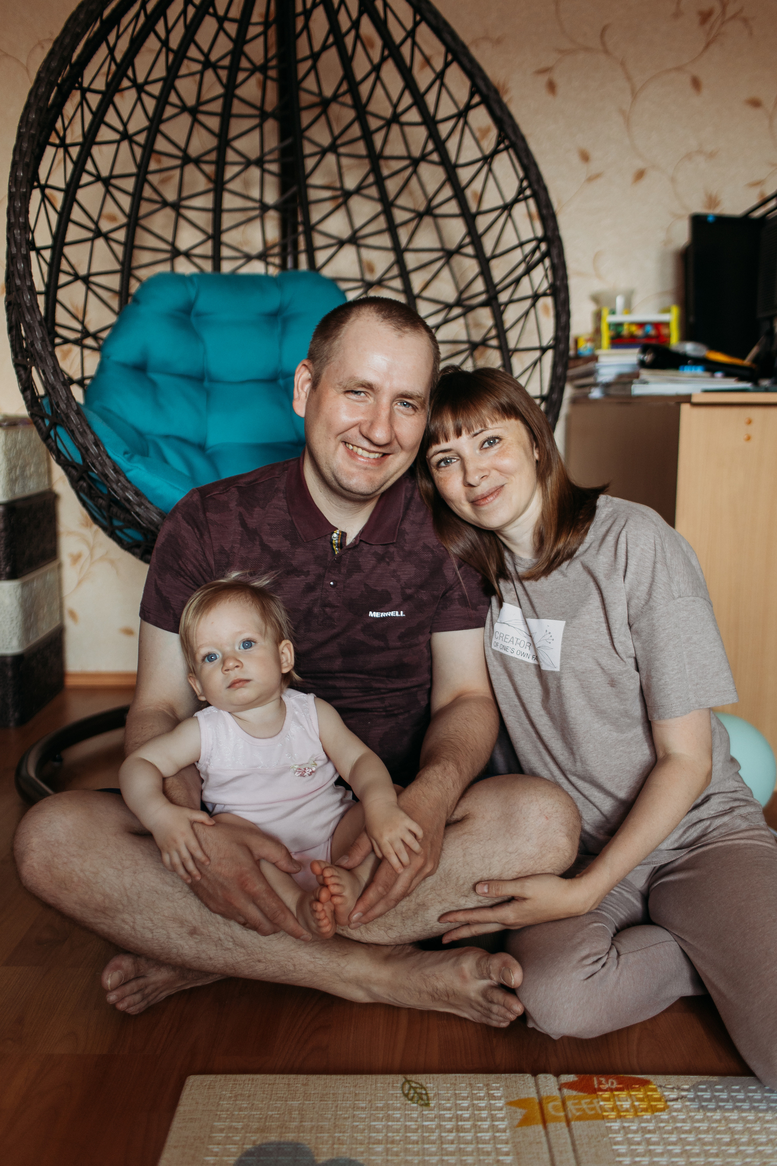 Дома. Семейный фотограф Тюмень, фотограф на роды Салмина Мария