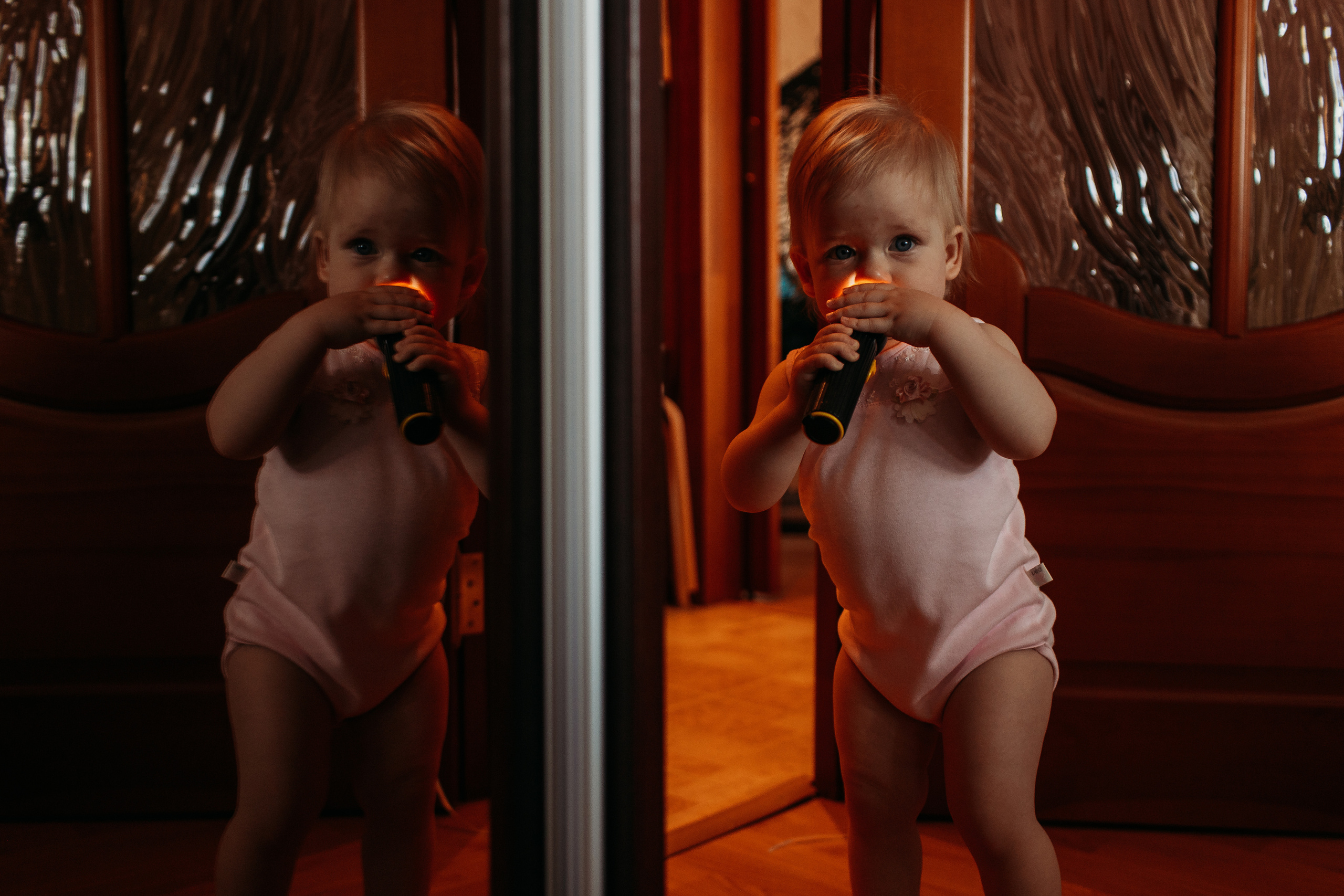 Дома. Семейный фотограф Тюмень, фотограф на роды Салмина Мария