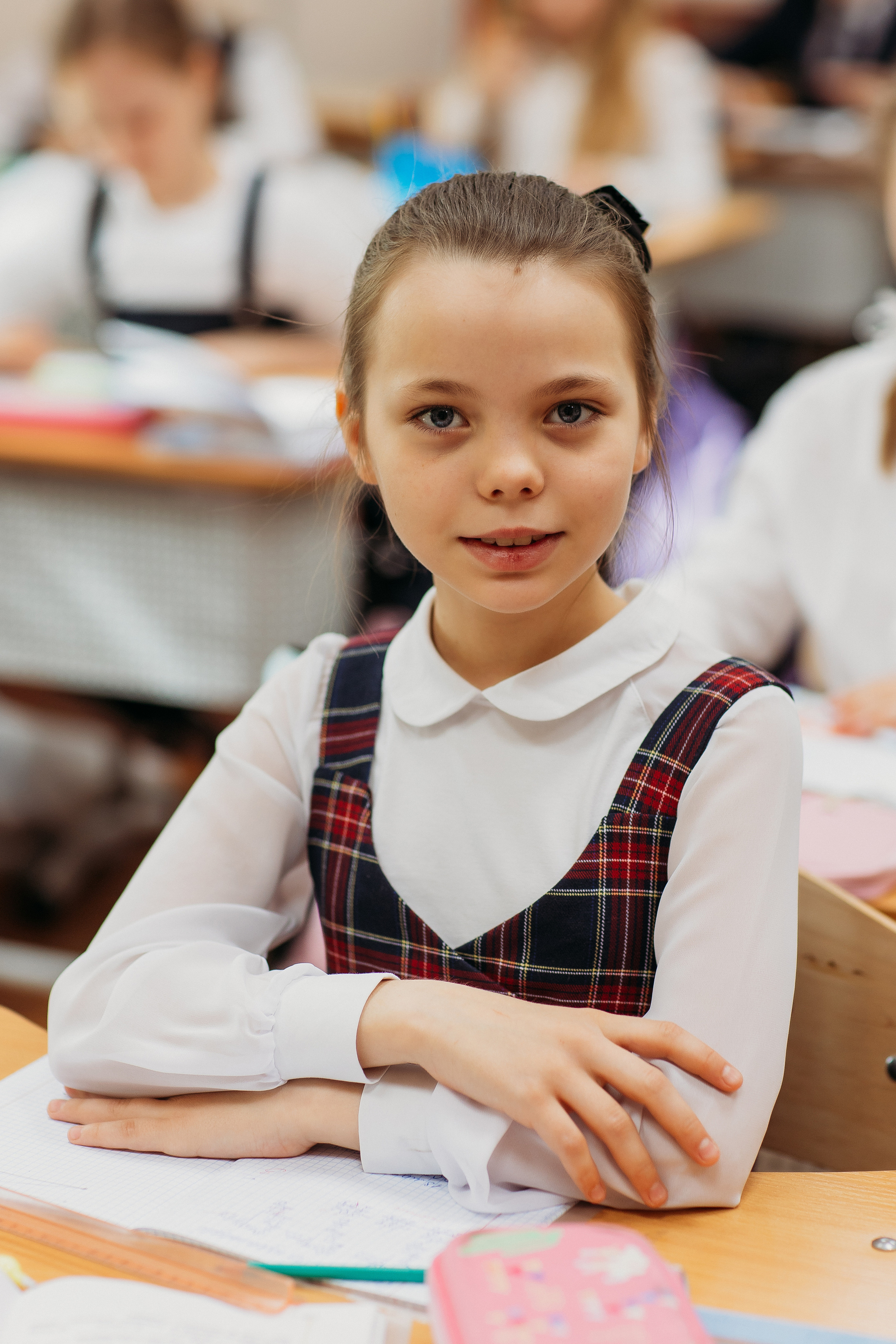 Школа 2 класс. Семейный фотограф Тюмень, фотограф на роды Салмина Мария