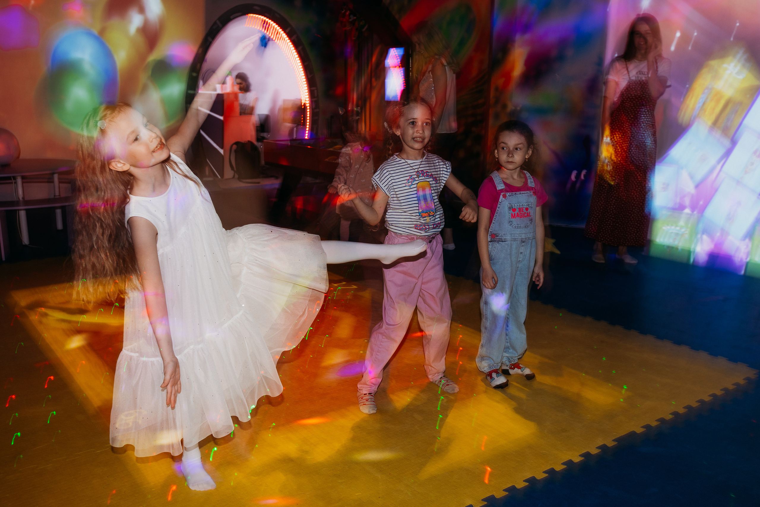 5 лет, день рождения в НЕО. Семейный фотограф Тюмень, фотограф на роды Салмина Мария