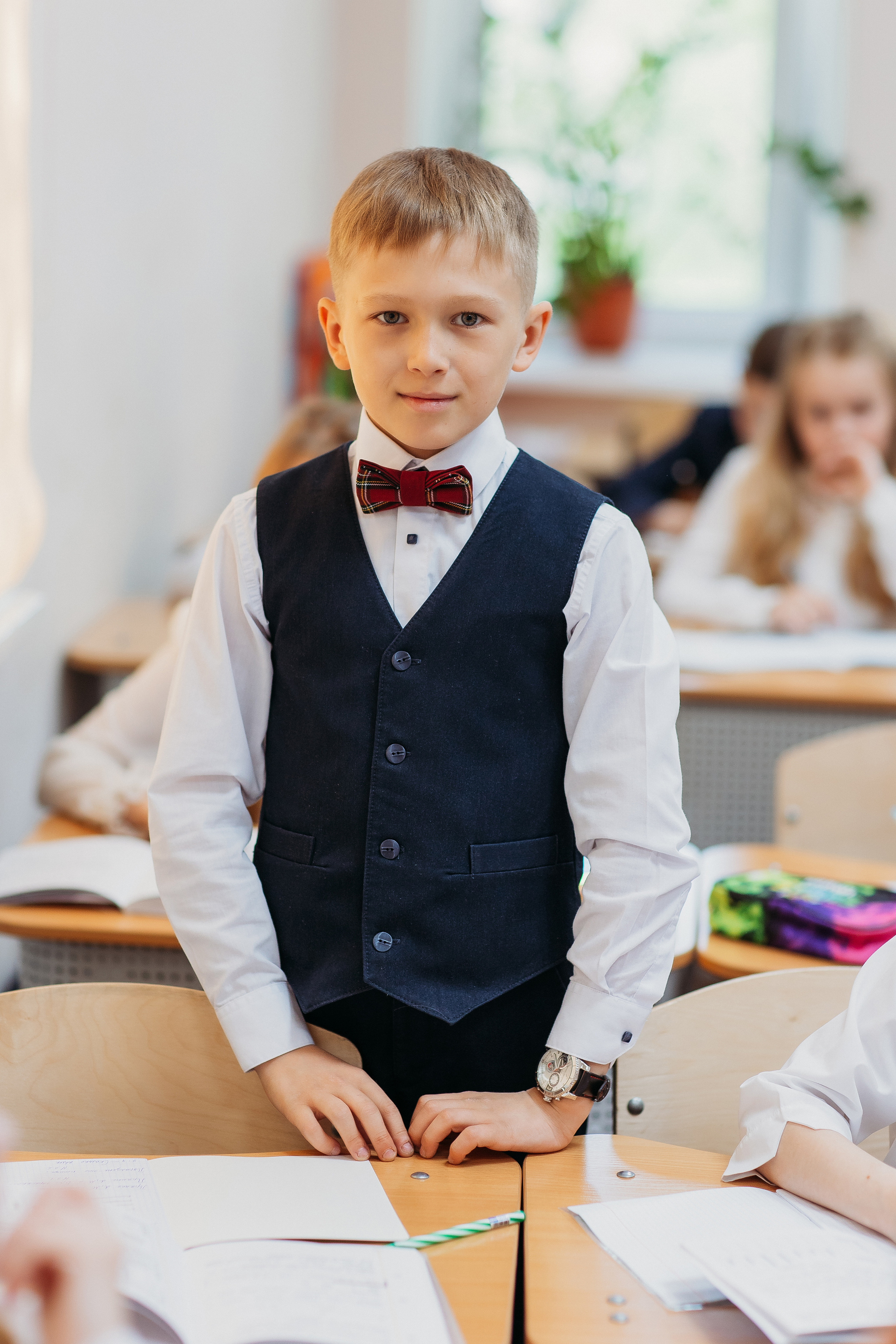 Школа 2 класс. Семейный фотограф Тюмень, фотограф на роды Салмина Мария