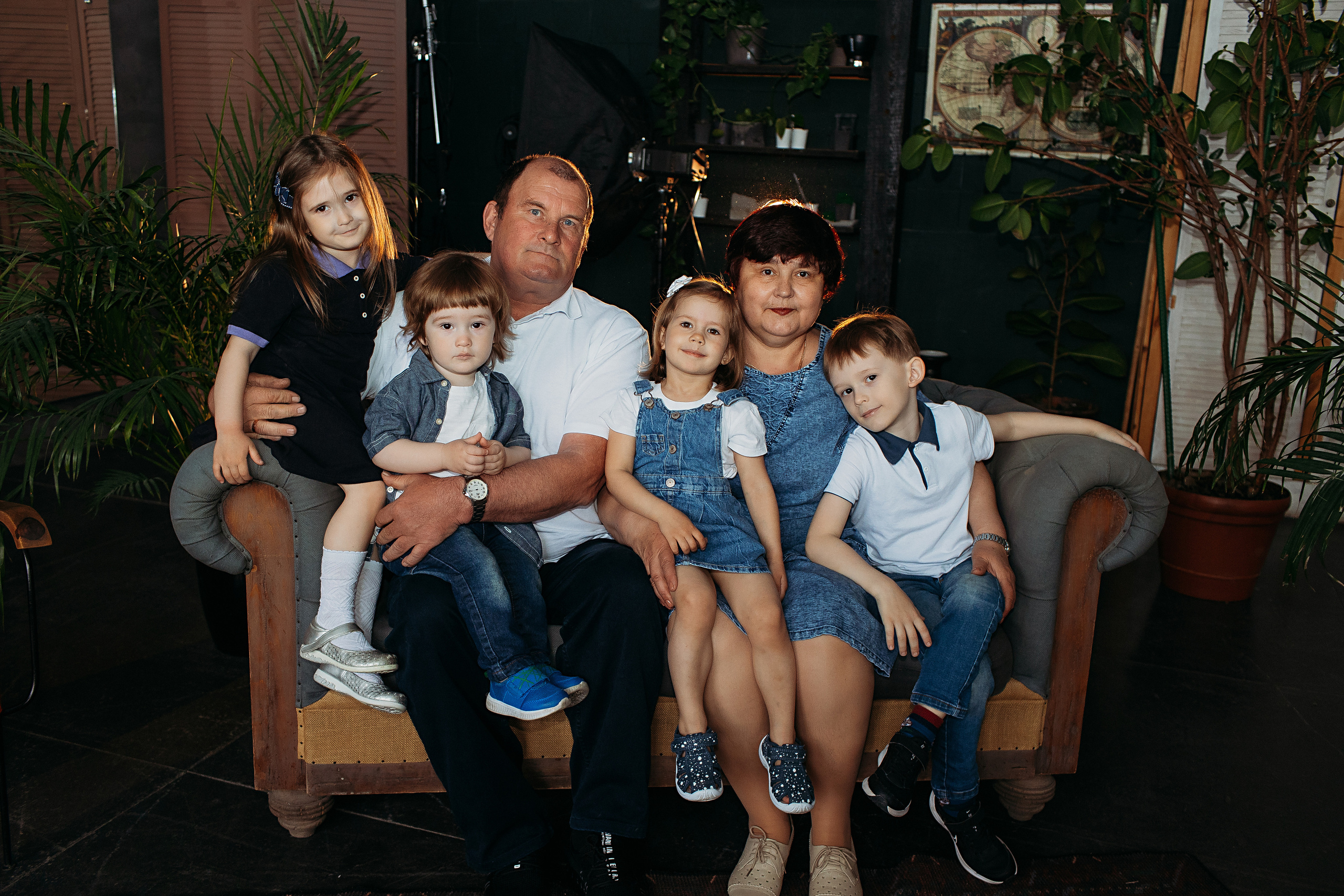 Лофт пространство Наше место. Семейный фотограф Тюмень, фотограф на роды Салмина Мария