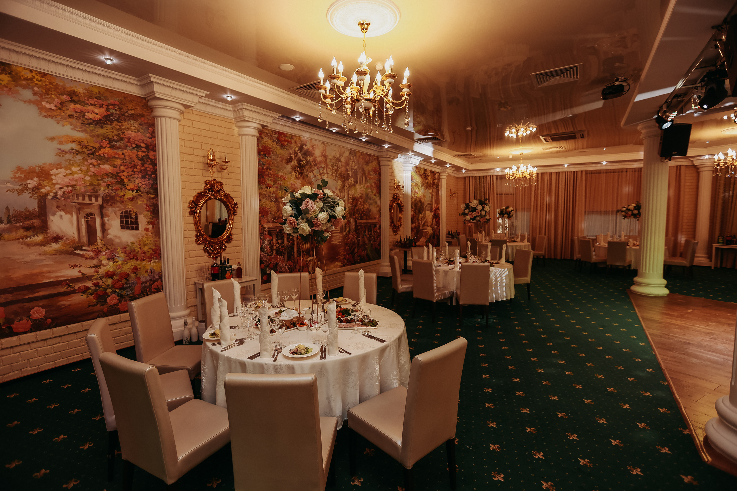 Банкет. Семейный фотограф Тюмень, фотограф на роды Салмина Мария