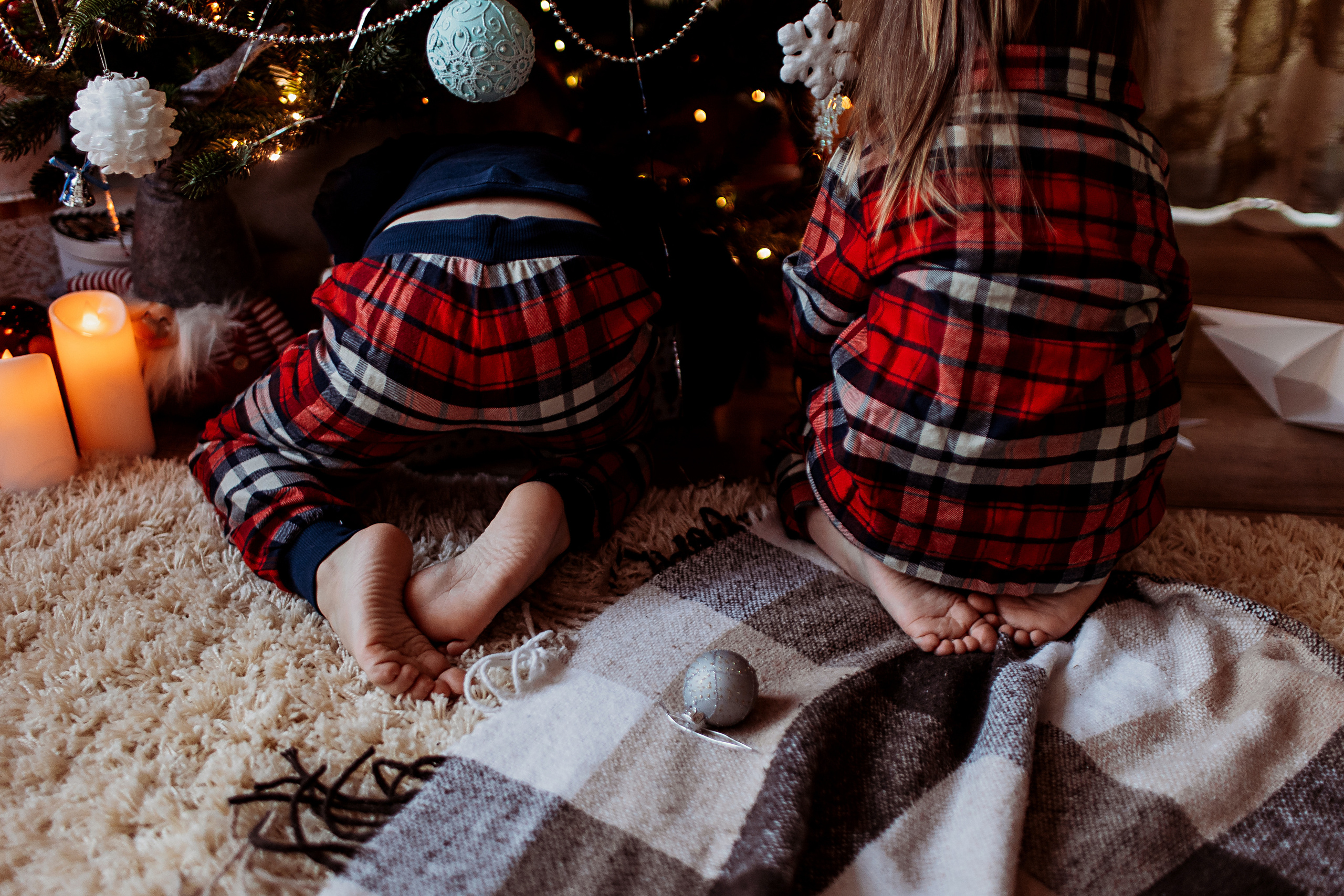 Тёплый новый год. Семейный фотограф Тюмень, фотограф на роды Салмина Мария