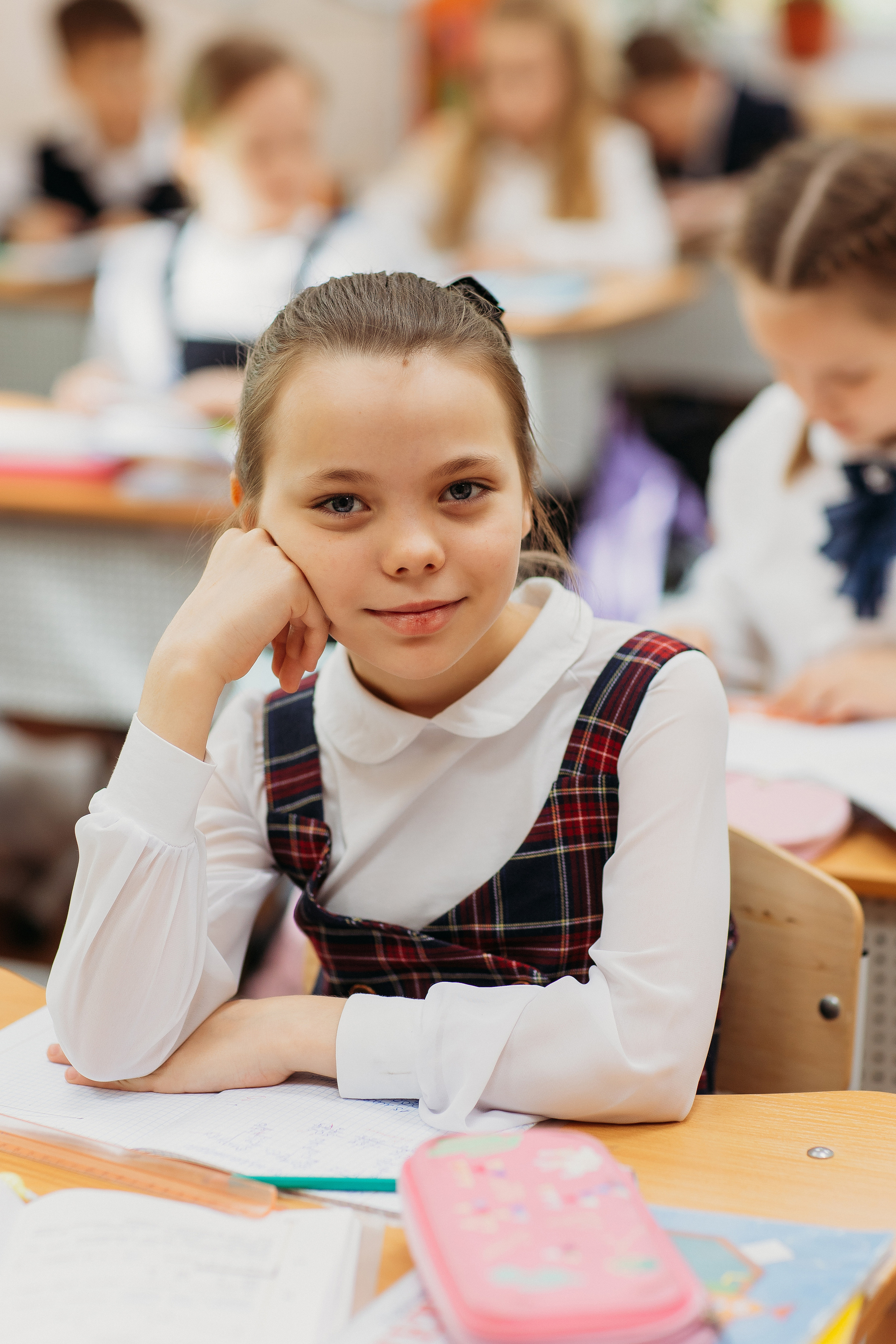 Школа 2 класс. Семейный фотограф Тюмень, фотограф на роды Салмина Мария