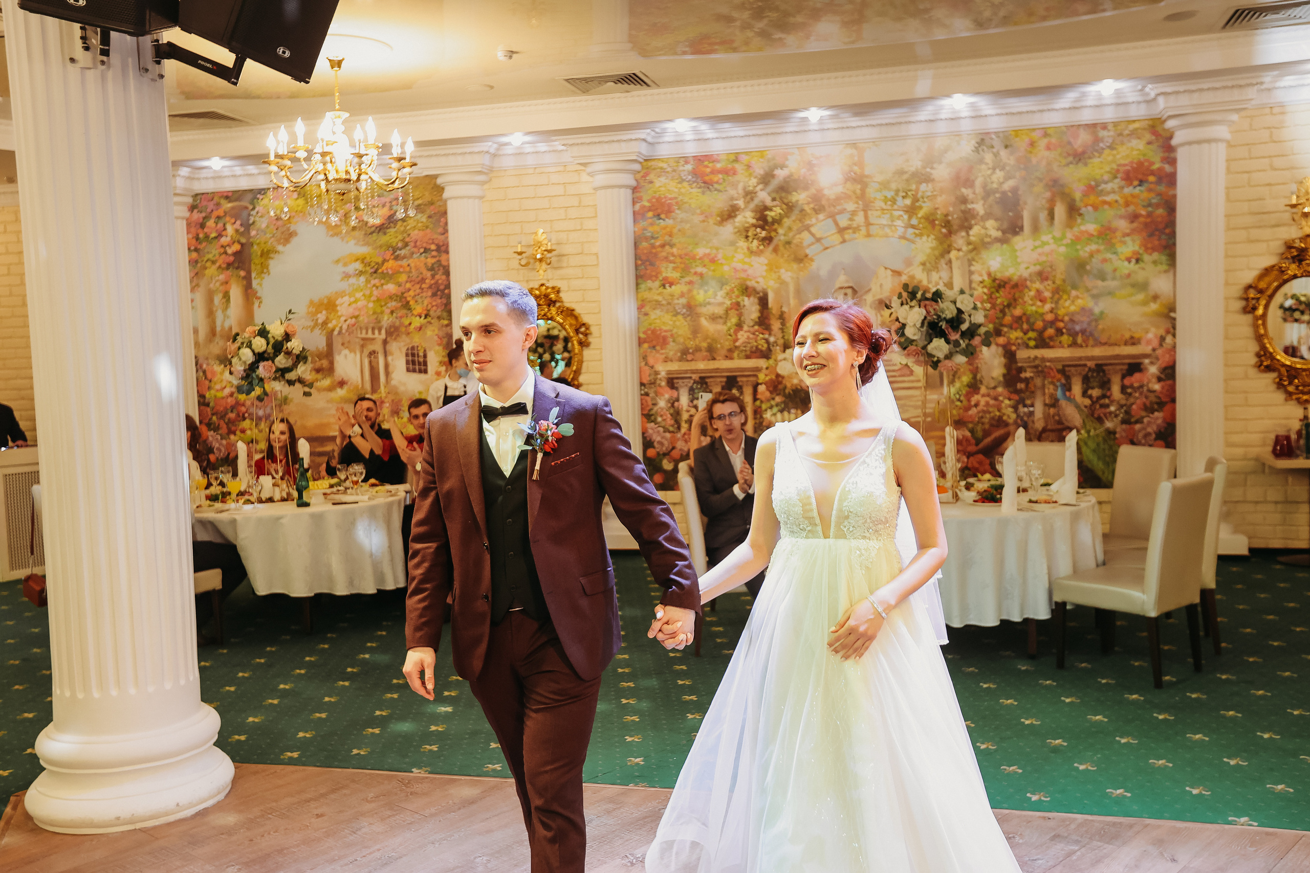 Банкет. Семейный фотограф Тюмень, фотограф на роды Салмина Мария