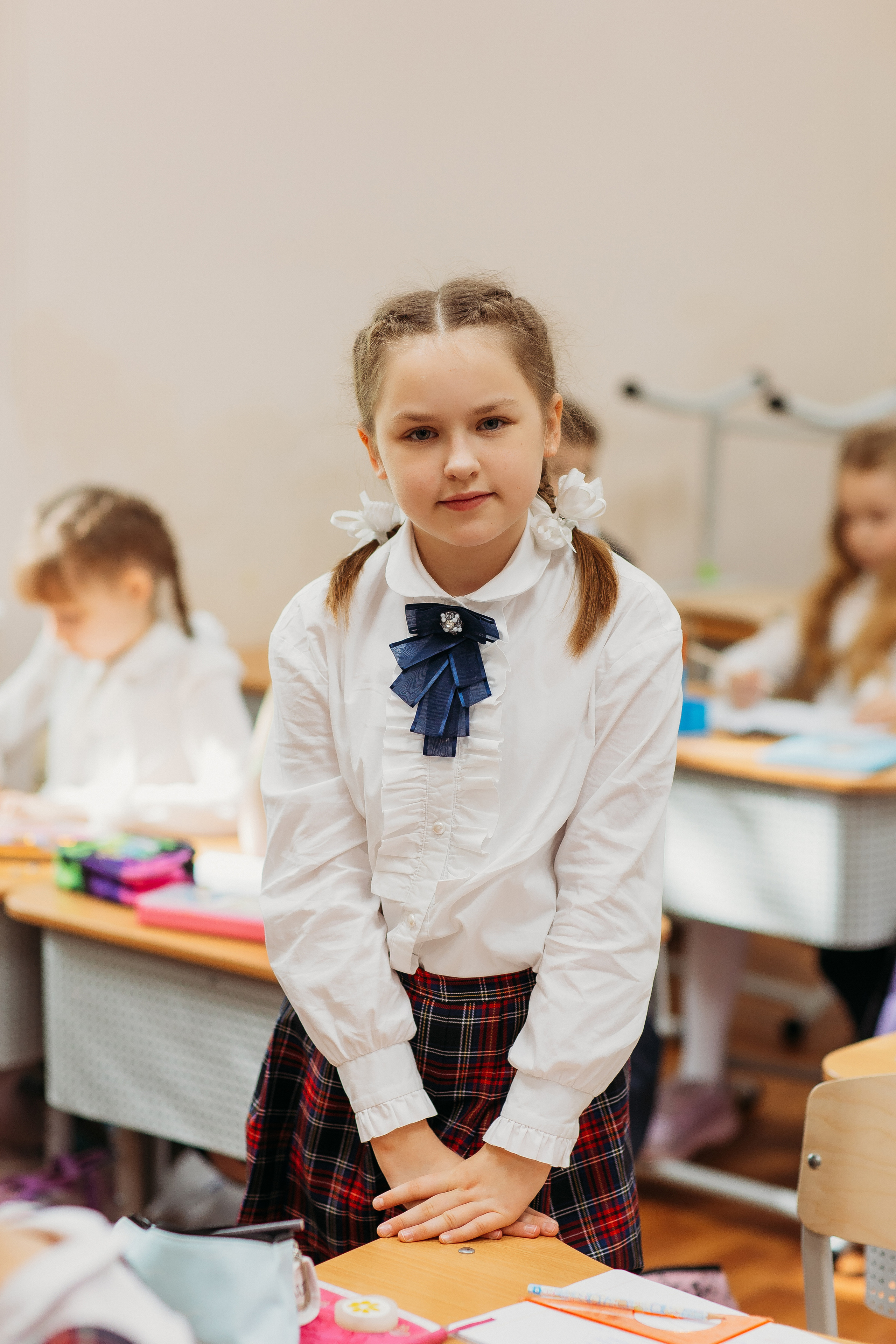 Школа 2 класс. Семейный фотограф Тюмень, фотограф на роды Салмина Мария