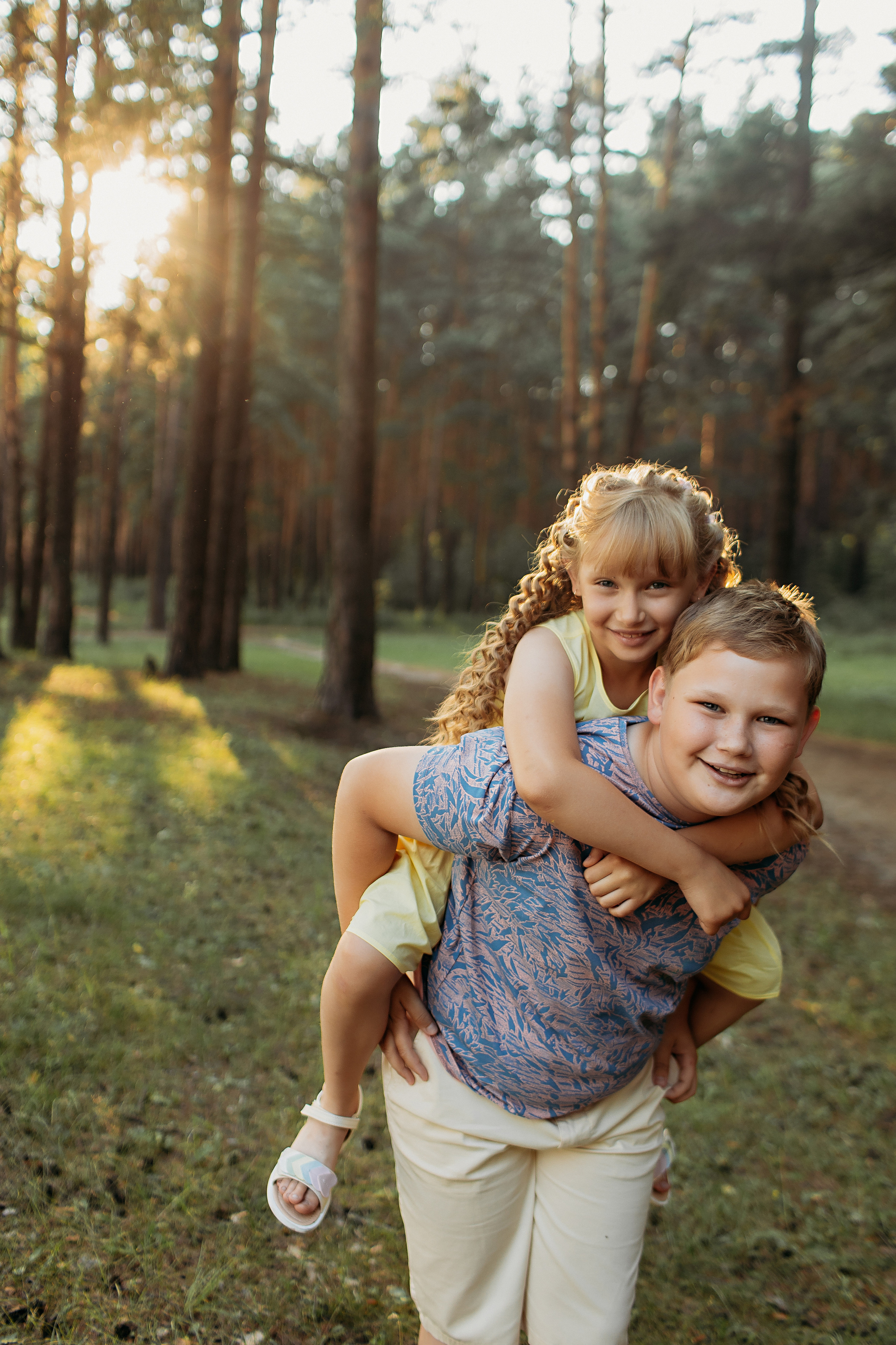 Лето. Семейный фотограф Тюмень, фотограф на роды Салмина Мария