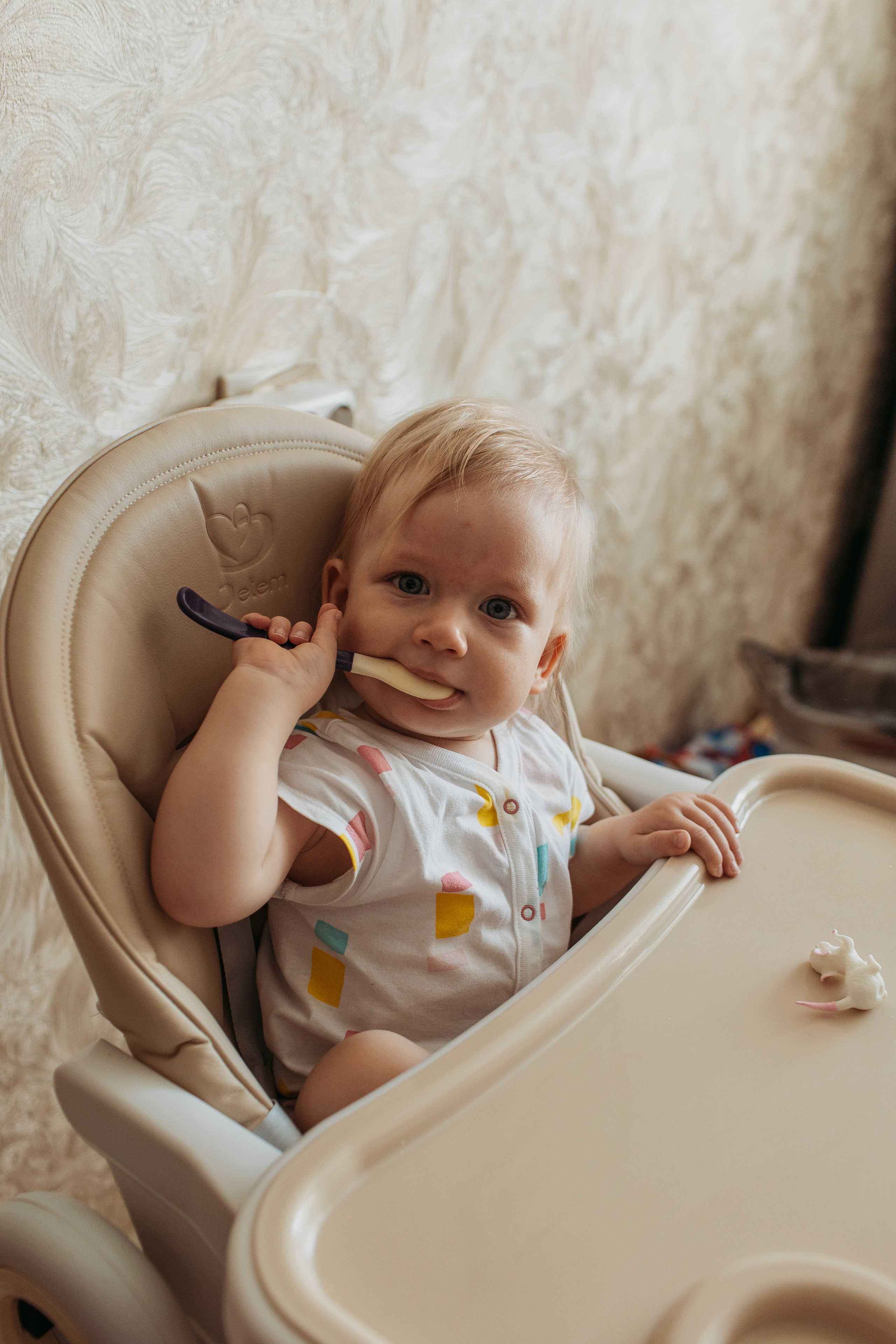 Дома. Семейный фотограф Тюмень, фотограф на роды Салмина Мария