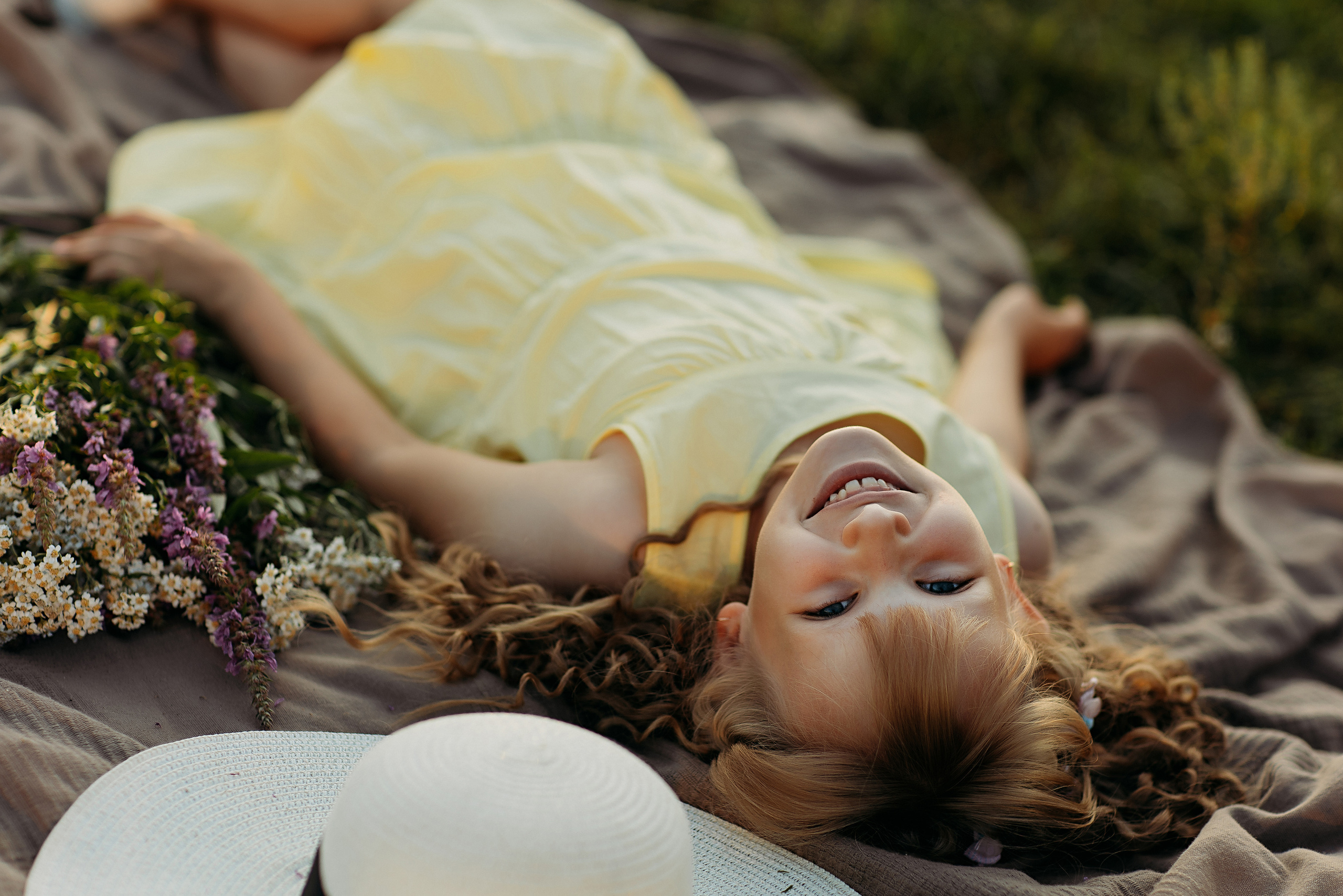 Лето. Семейный фотограф Тюмень, фотограф на роды Салмина Мария