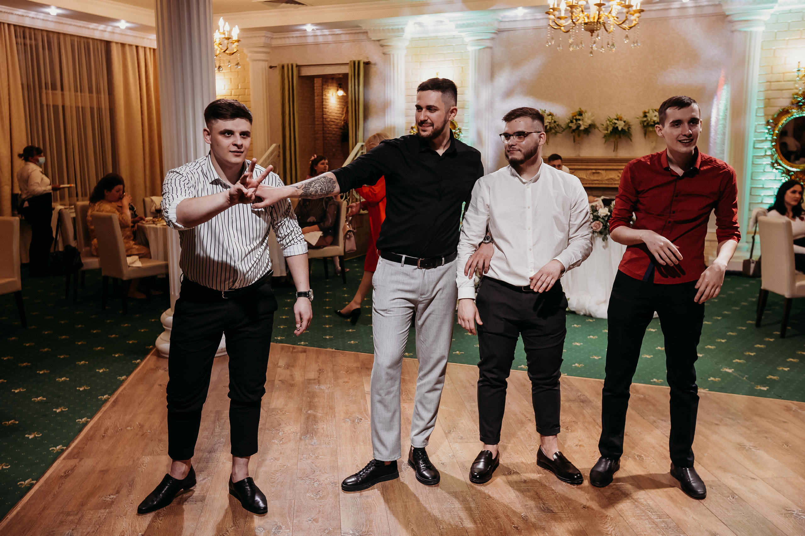 Банкет. Семейный фотограф Тюмень, фотограф на роды Салмина Мария