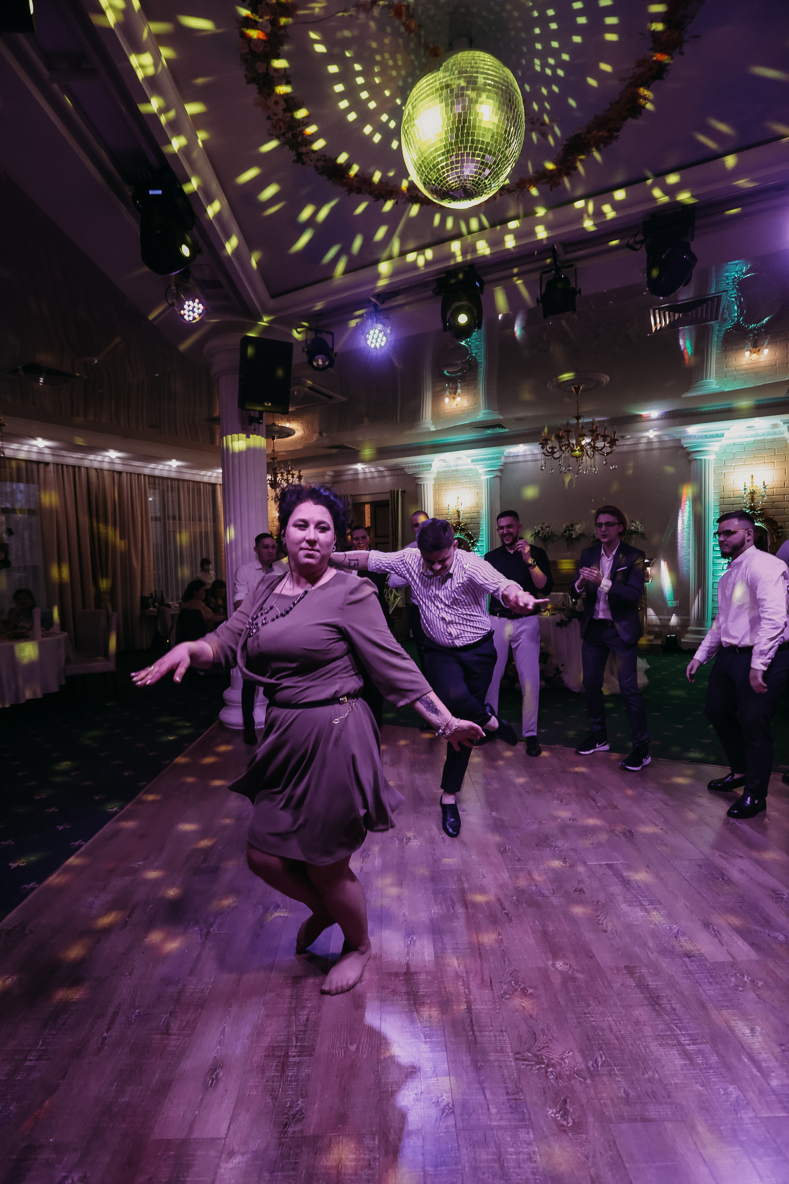 Банкет. Семейный фотограф Тюмень, фотограф на роды Салмина Мария