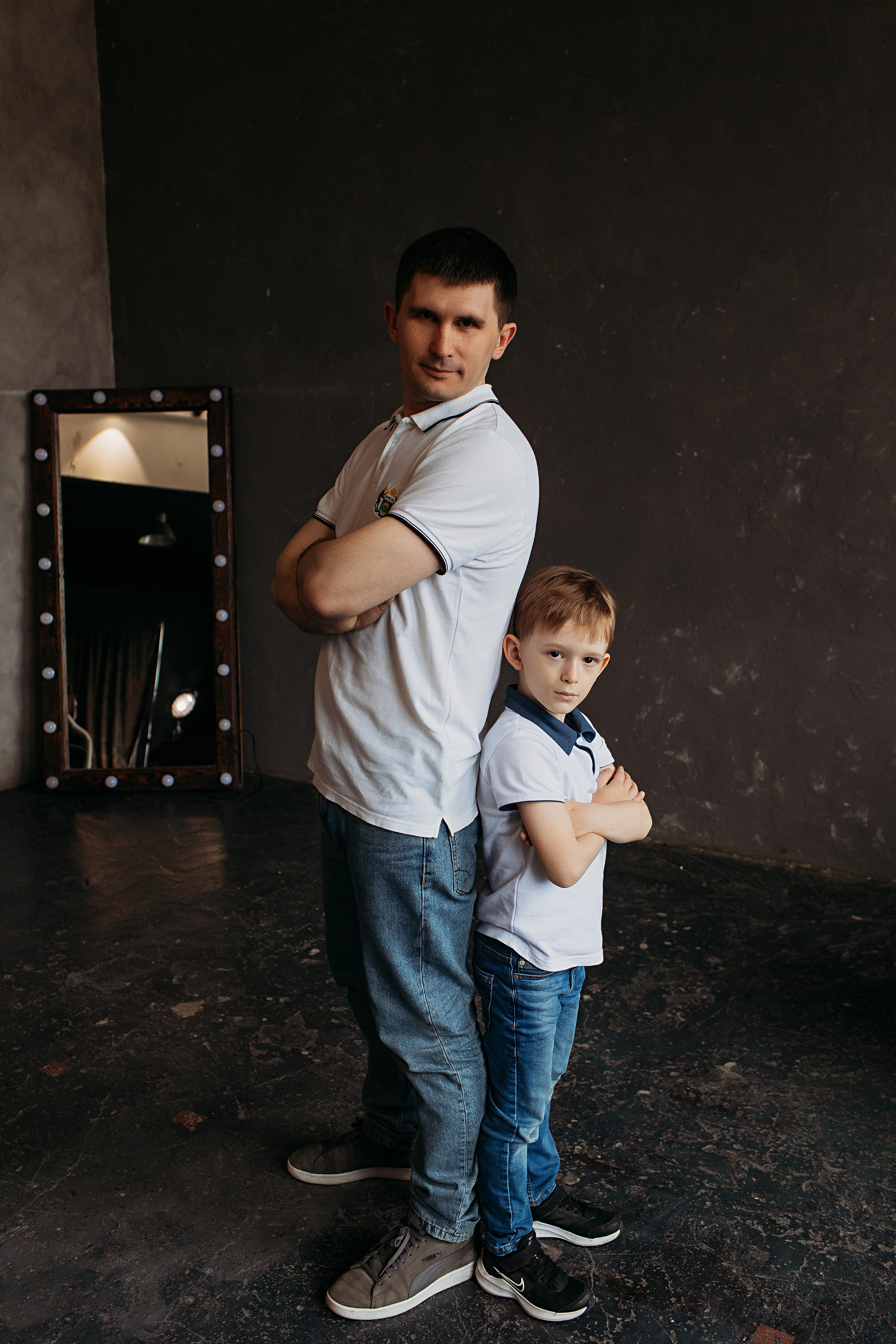 Лофт пространство Наше место. Семейный фотограф Тюмень, фотограф на роды Салмина Мария