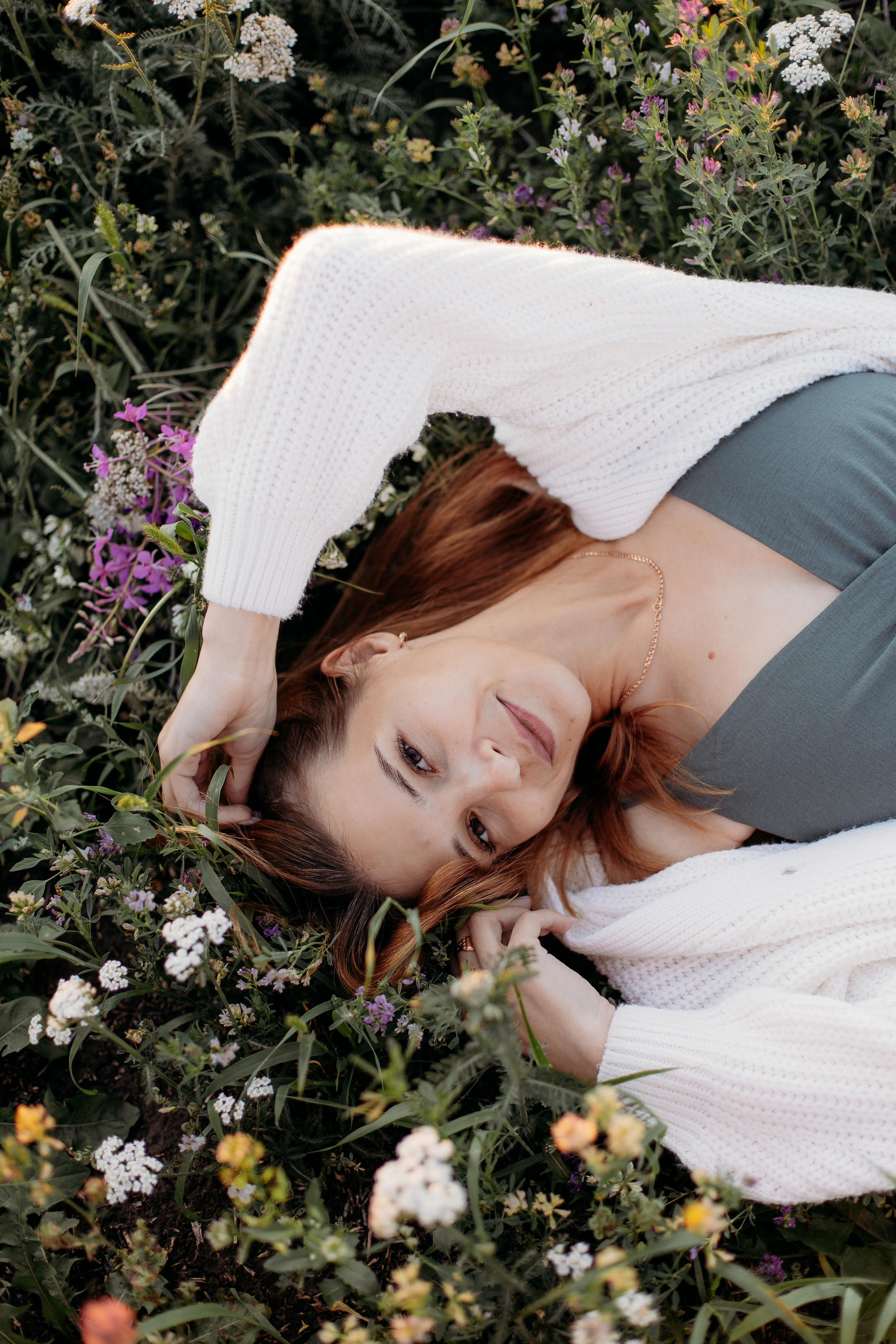 Поле. Семейный фотограф Тюмень, фотограф на роды Салмина Мария