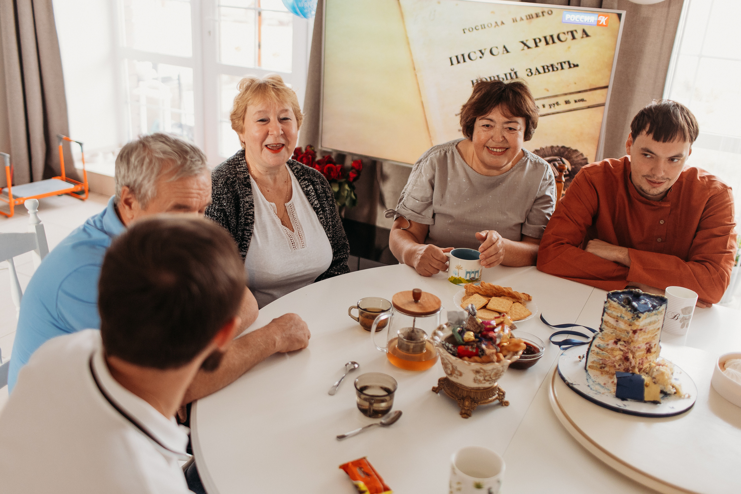 Большая семья. Семейный фотограф Тюмень, фотограф на роды Салмина Мария