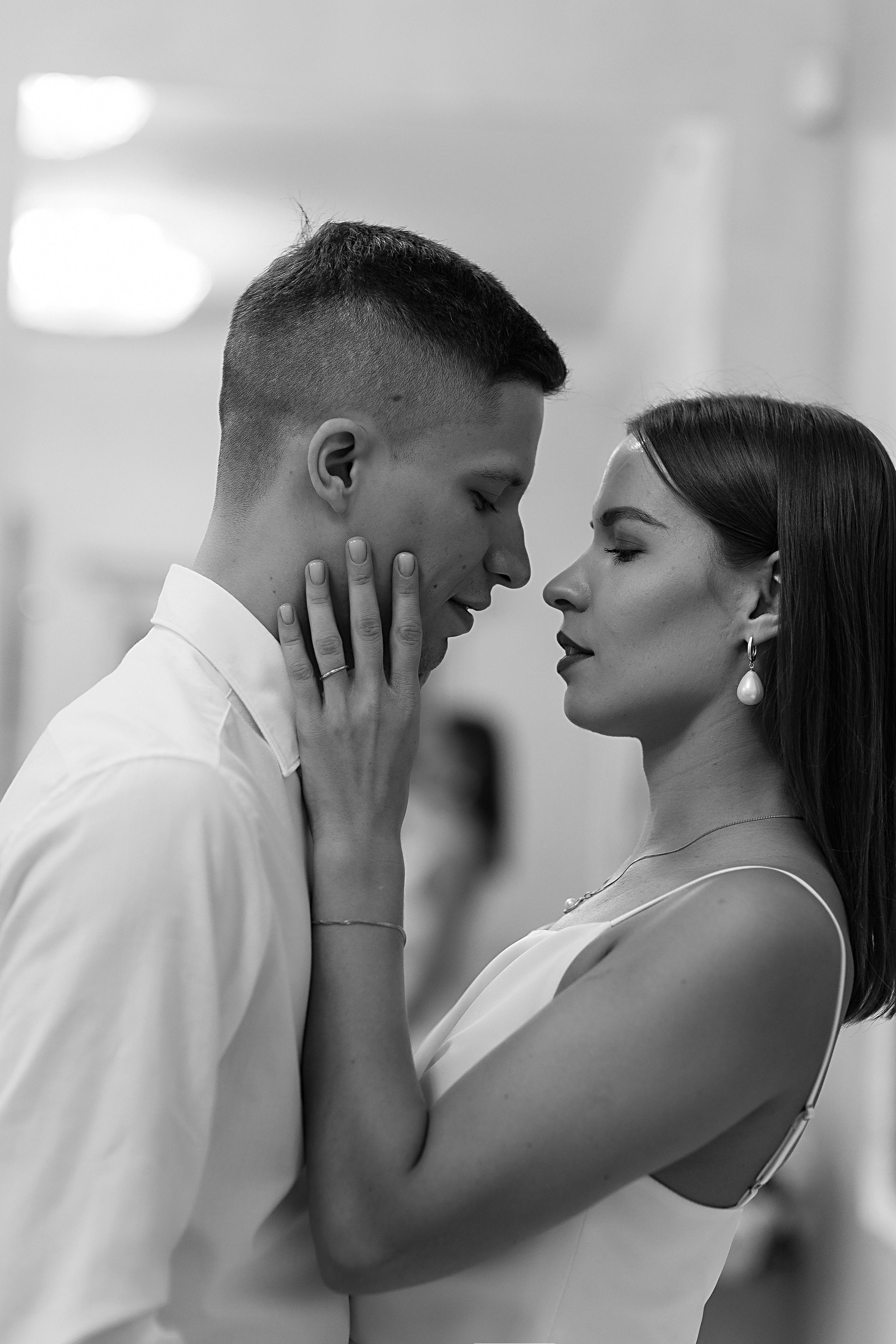 ЗАГС на Кирова. Семейный фотограф Тюмень, фотограф на роды Салмина Мария