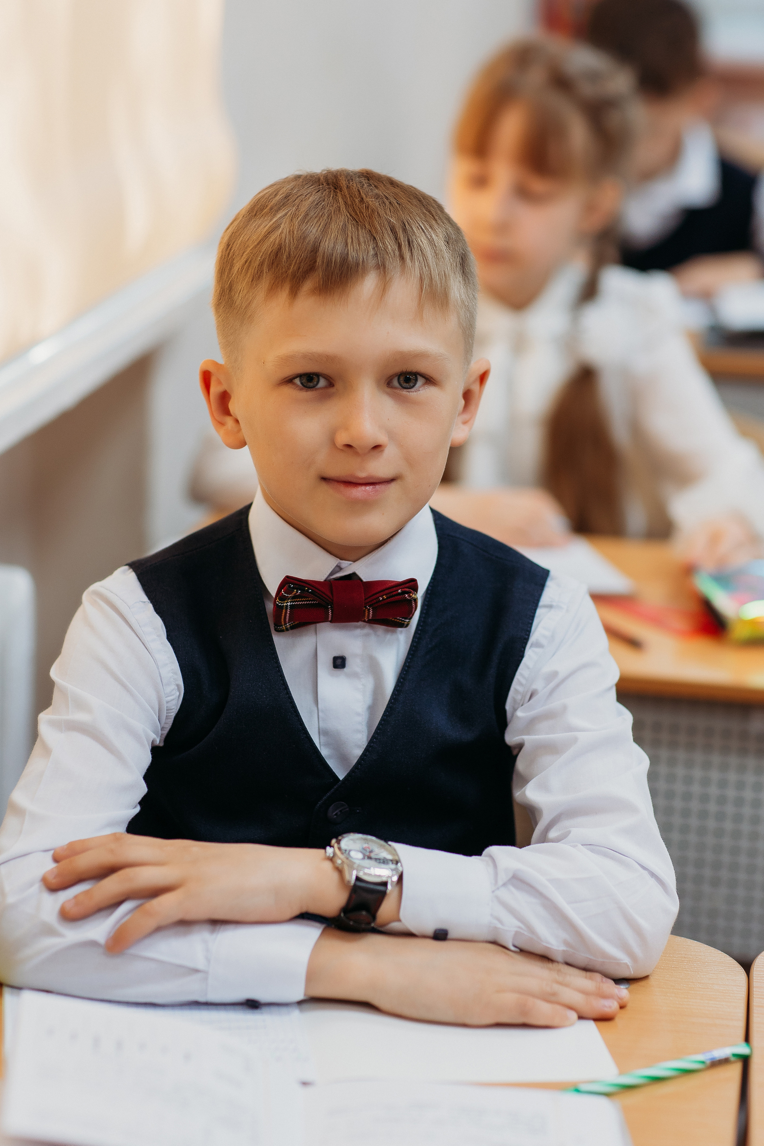 Школа 2 класс. Семейный фотограф Тюмень, фотограф на роды Салмина Мария