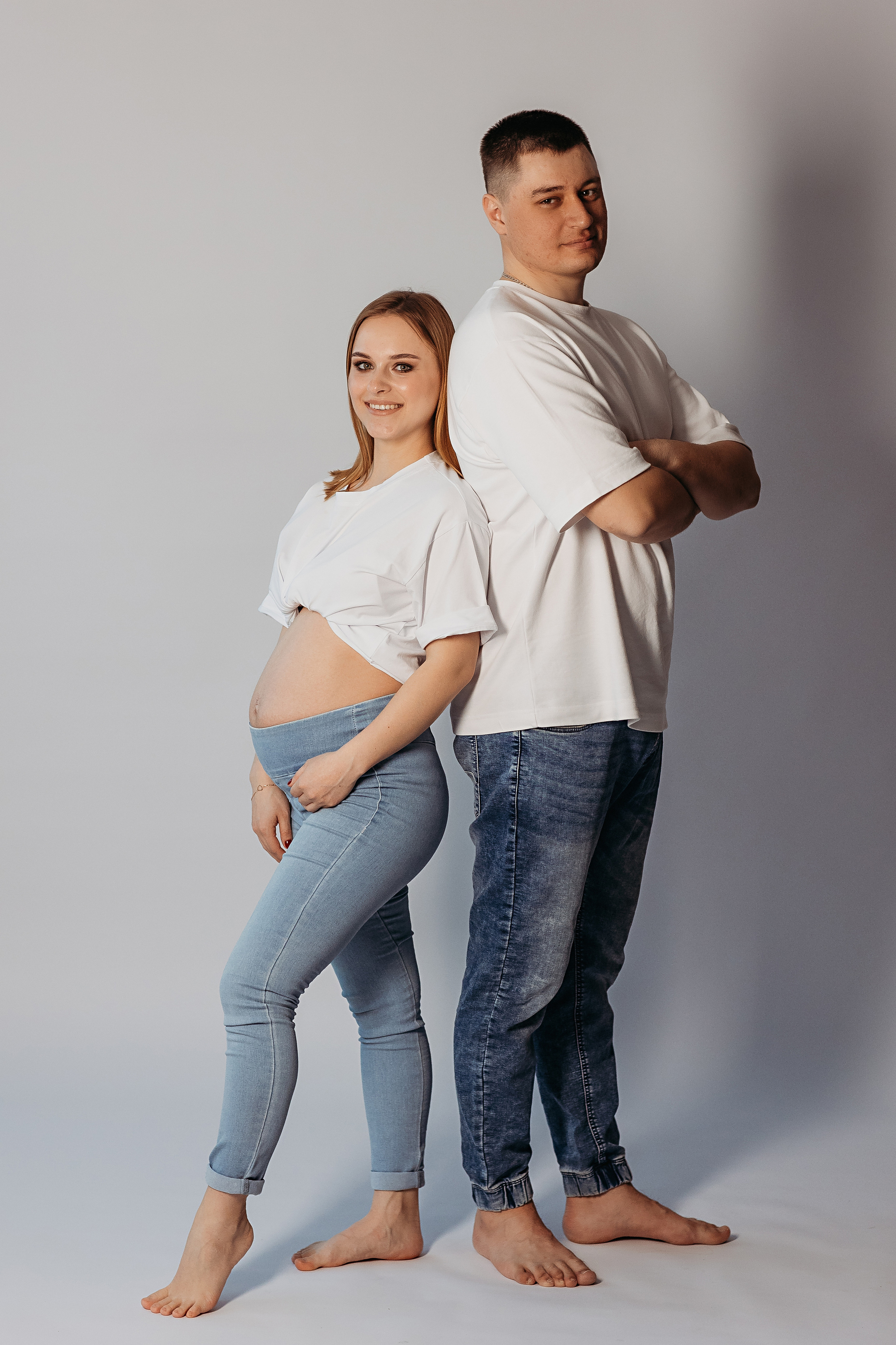 На фотофонах. Семейный фотограф Тюмень, фотограф на роды Салмина Мария