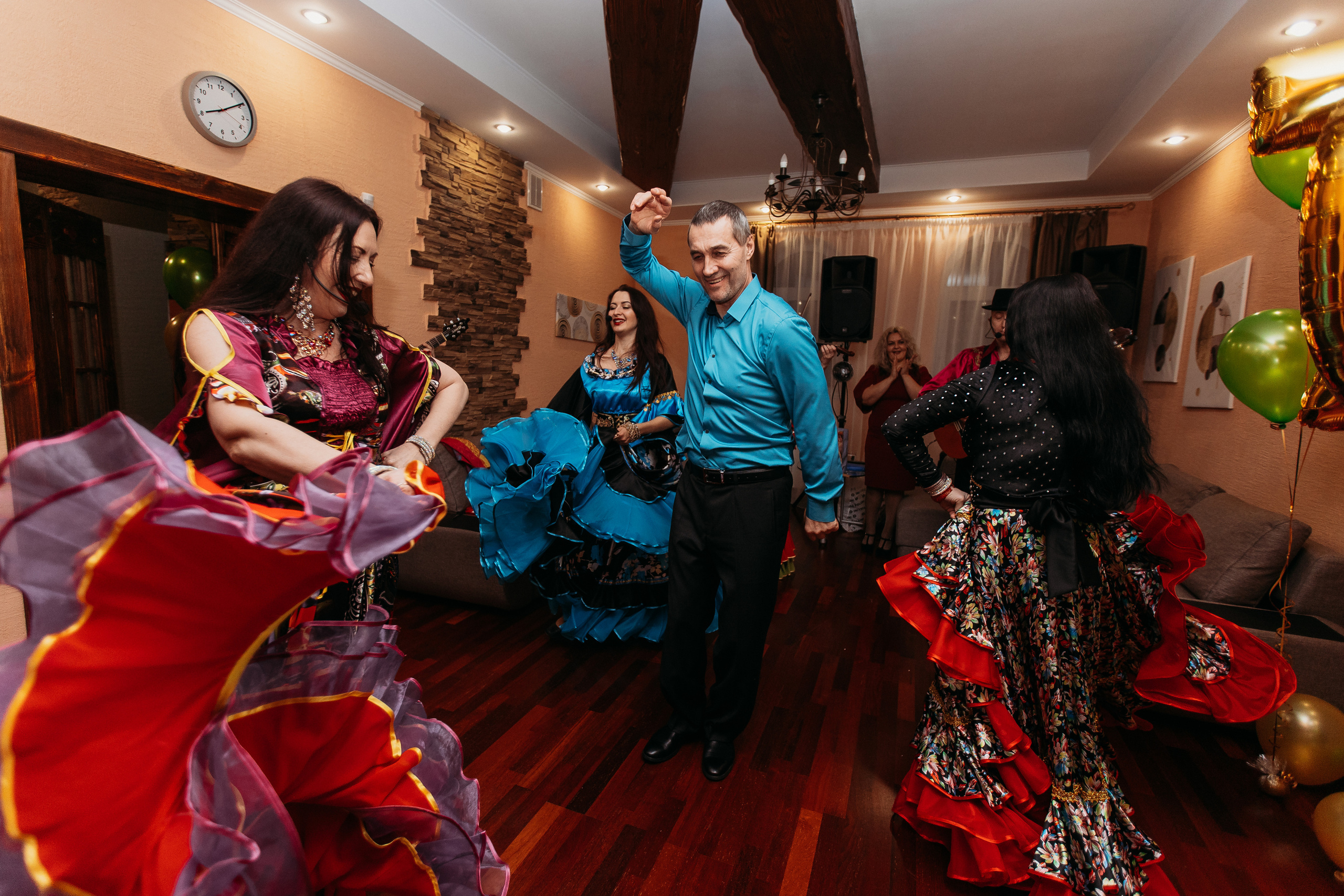 Банкет. Семейный фотограф Тюмень, фотограф на роды Салмина Мария