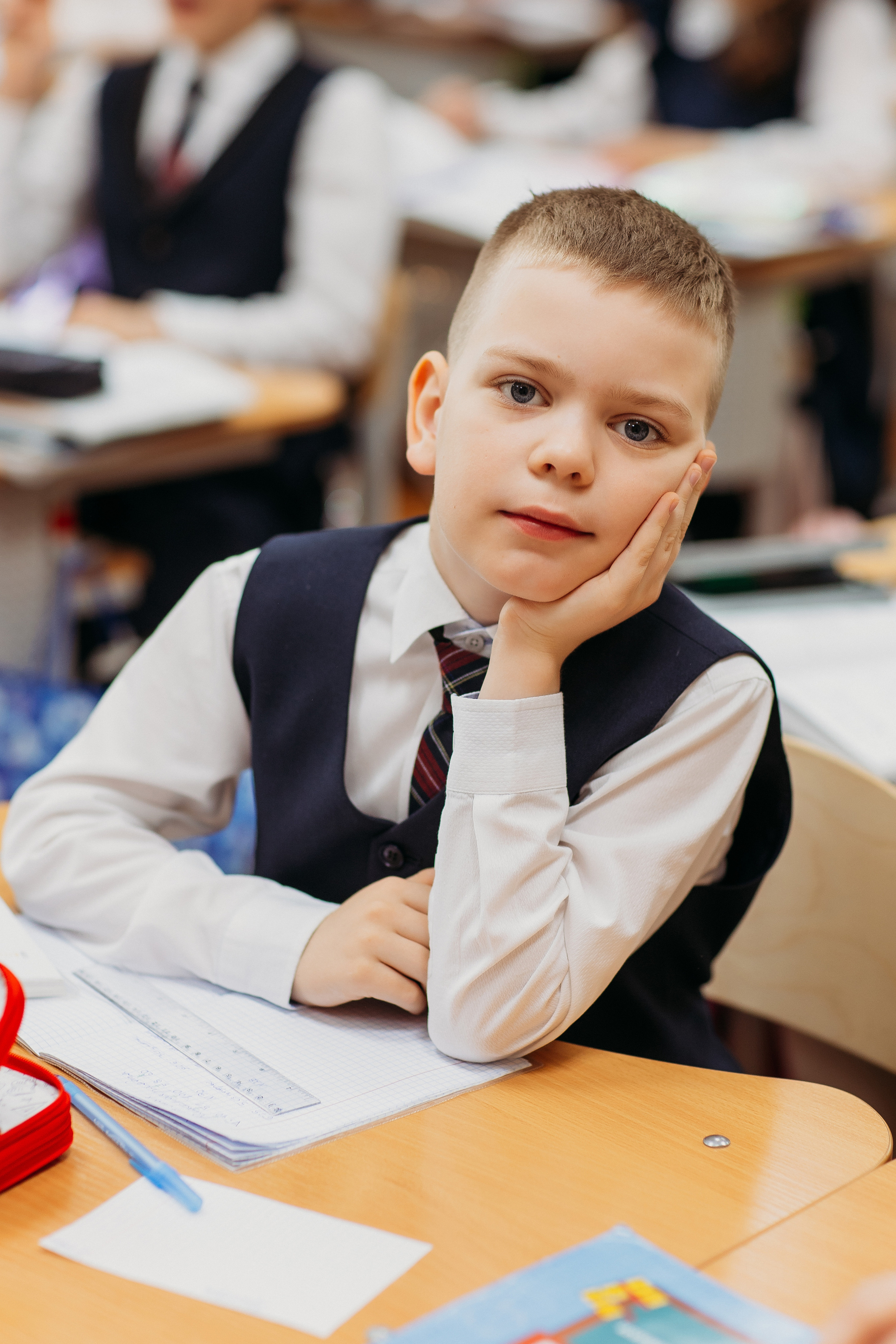 Школа 2 класс. Семейный фотограф Тюмень, фотограф на роды Салмина Мария