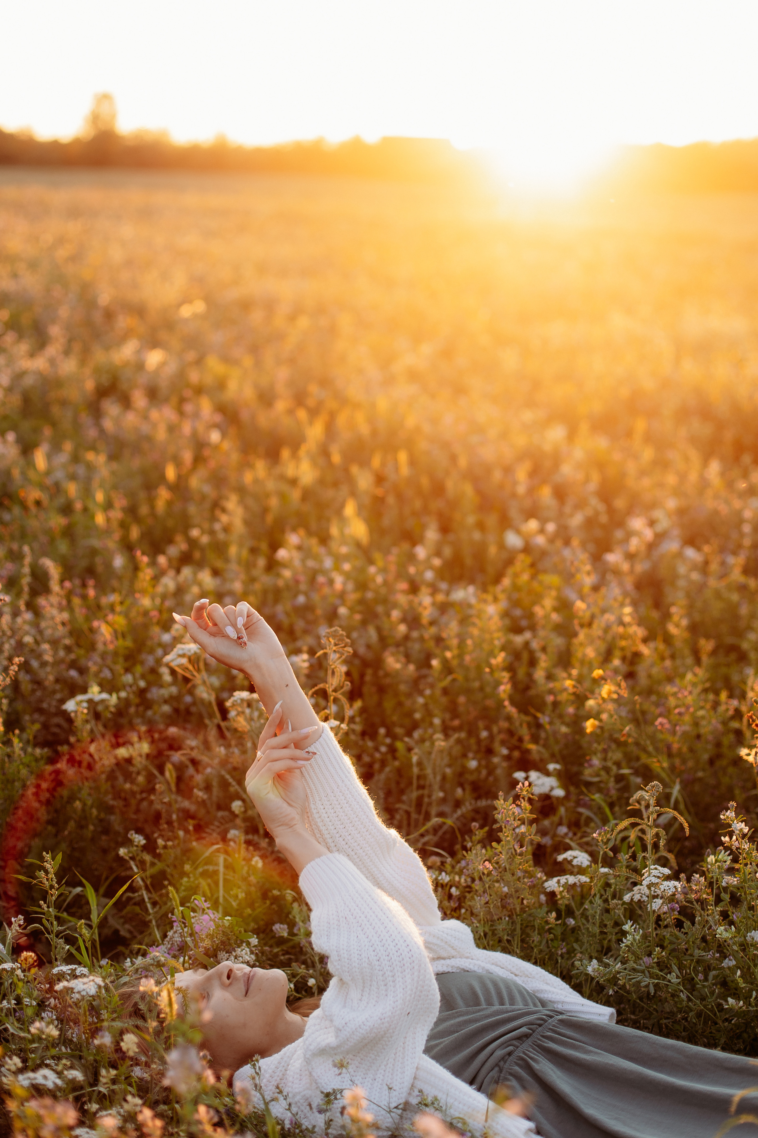 Поле. Семейный фотограф Тюмень, фотограф на роды Салмина Мария