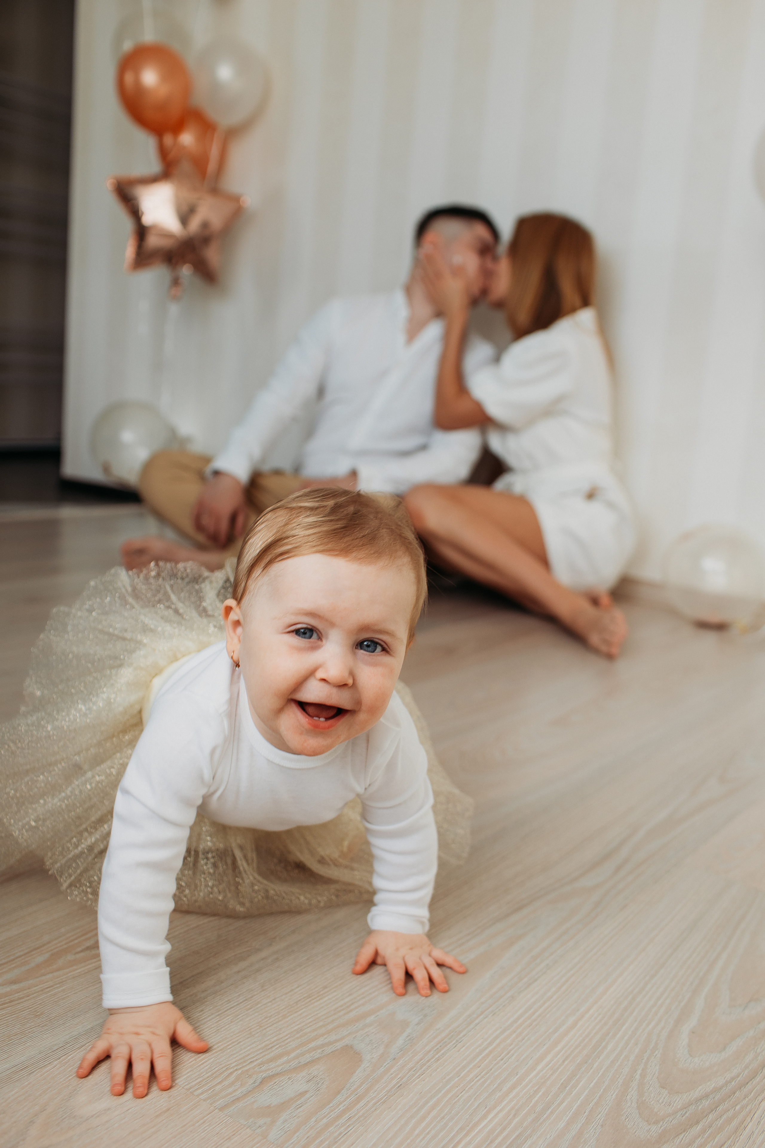 Годик. Семейный фотограф Тюмень, фотограф на роды Салмина Мария