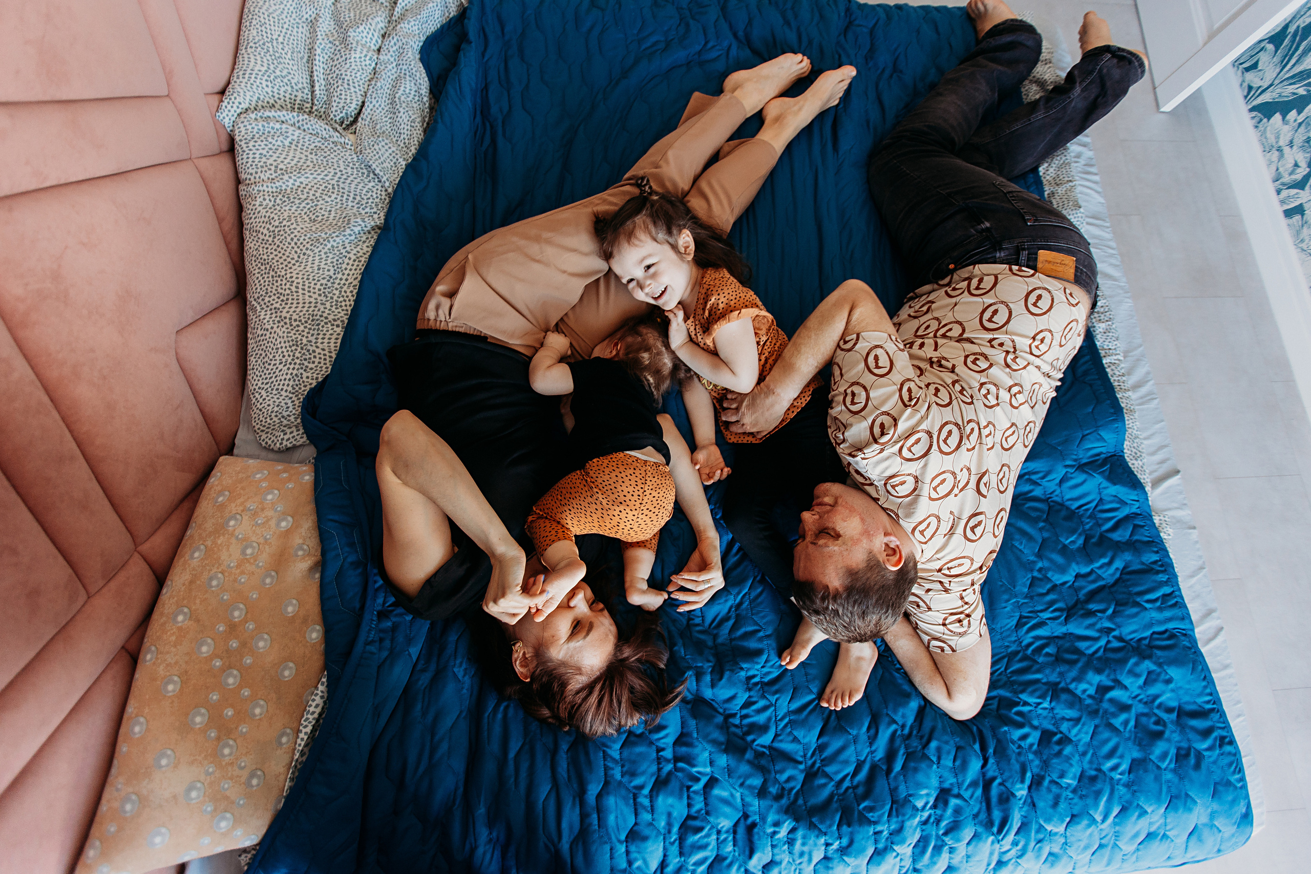 1 годик. Семейный фотограф Тюмень, фотограф на роды Салмина Мария