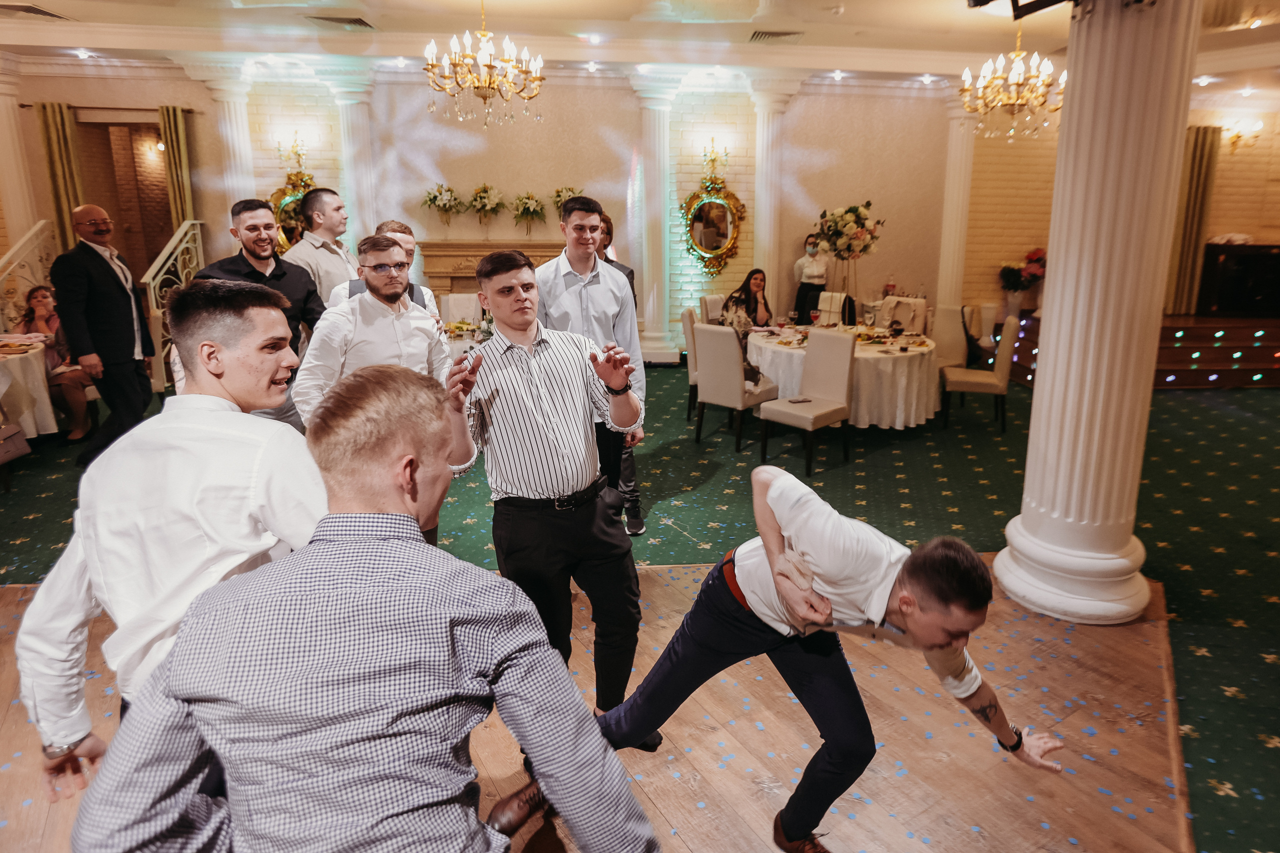 Банкет. Семейный фотограф Тюмень, фотограф на роды Салмина Мария