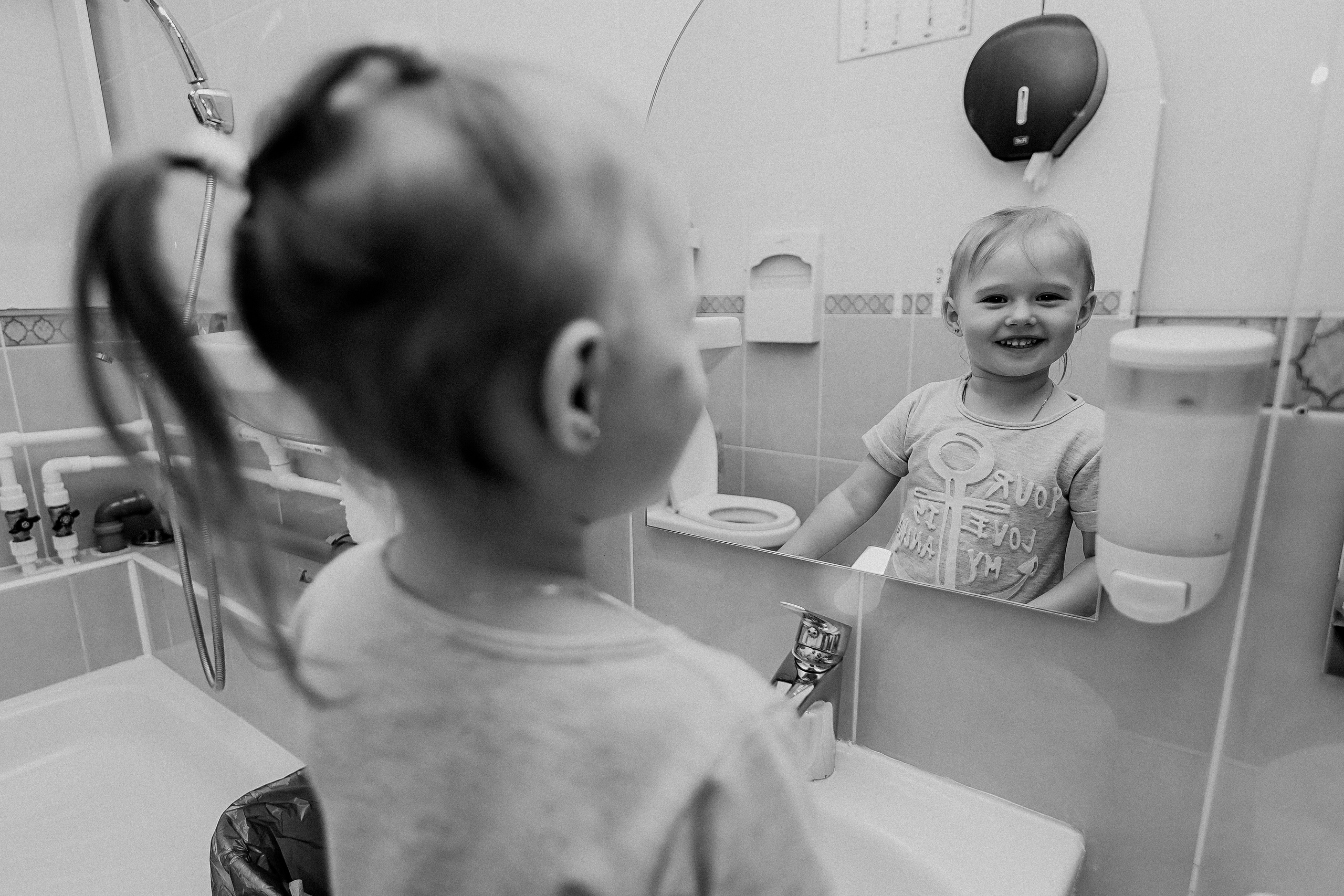 Один день в саду. Семейный фотограф Тюмень, фотограф на роды Салмина Мария