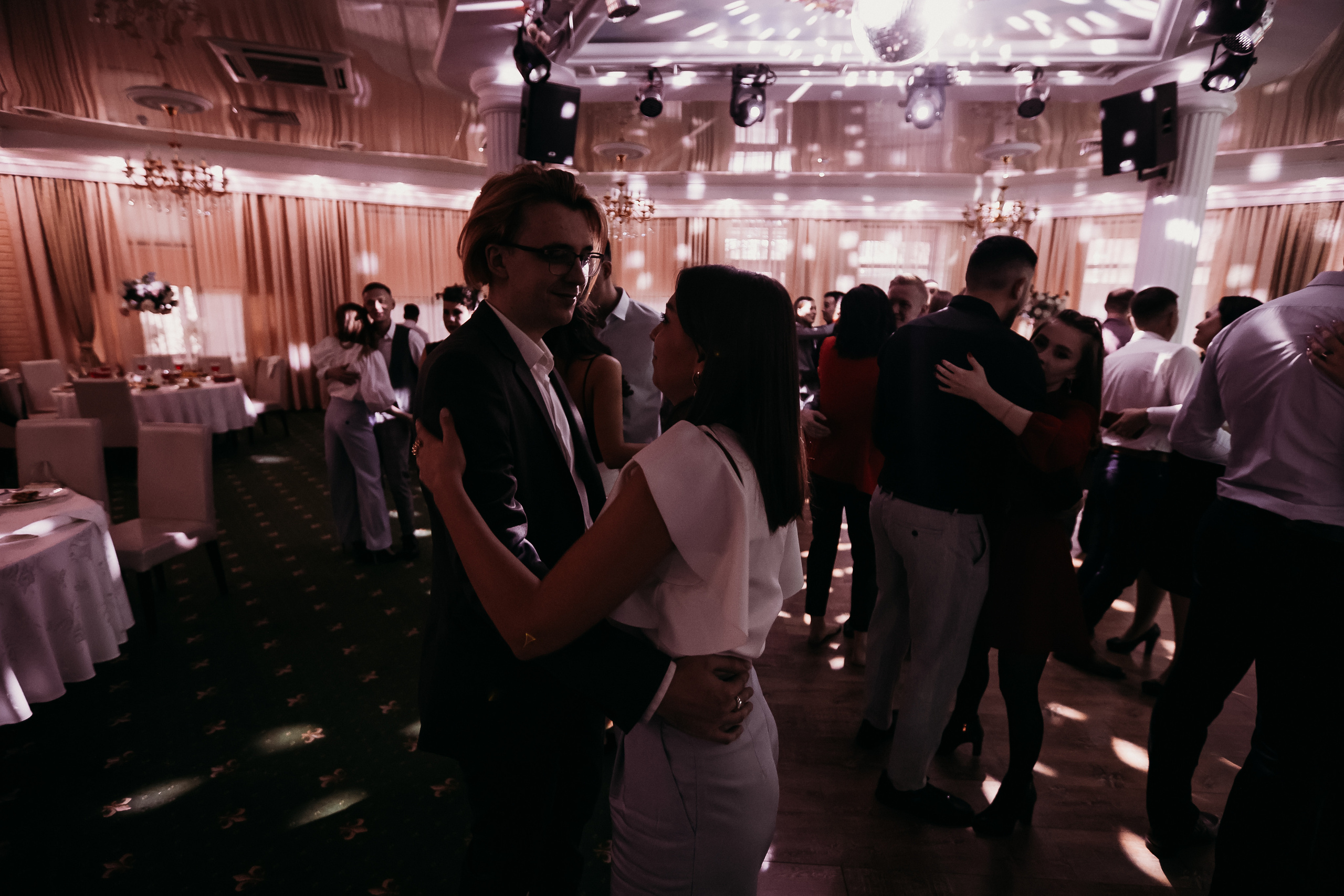 Банкет. Семейный фотограф Тюмень, фотограф на роды Салмина Мария