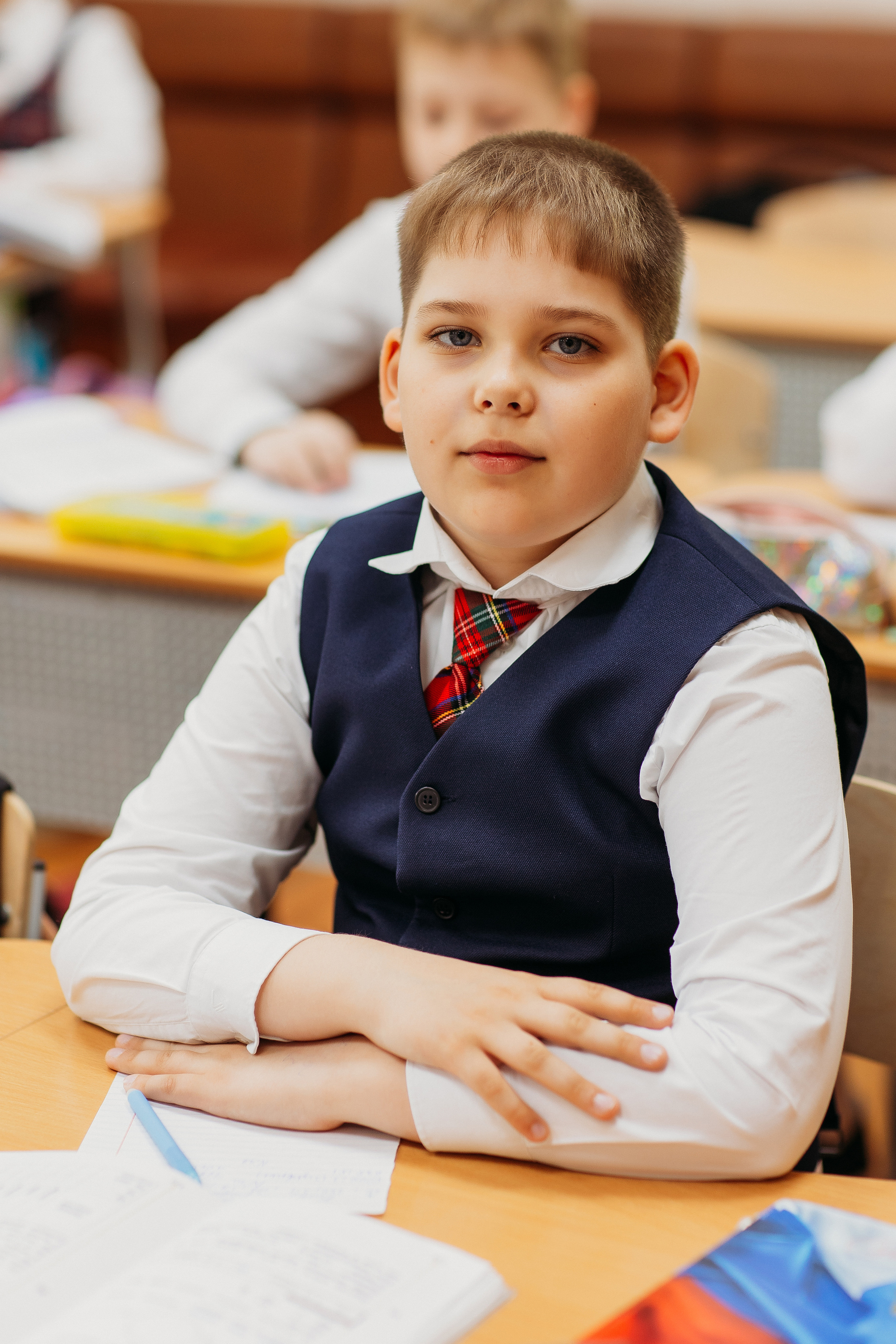 Школа 2 класс. Семейный фотограф Тюмень, фотограф на роды Салмина Мария