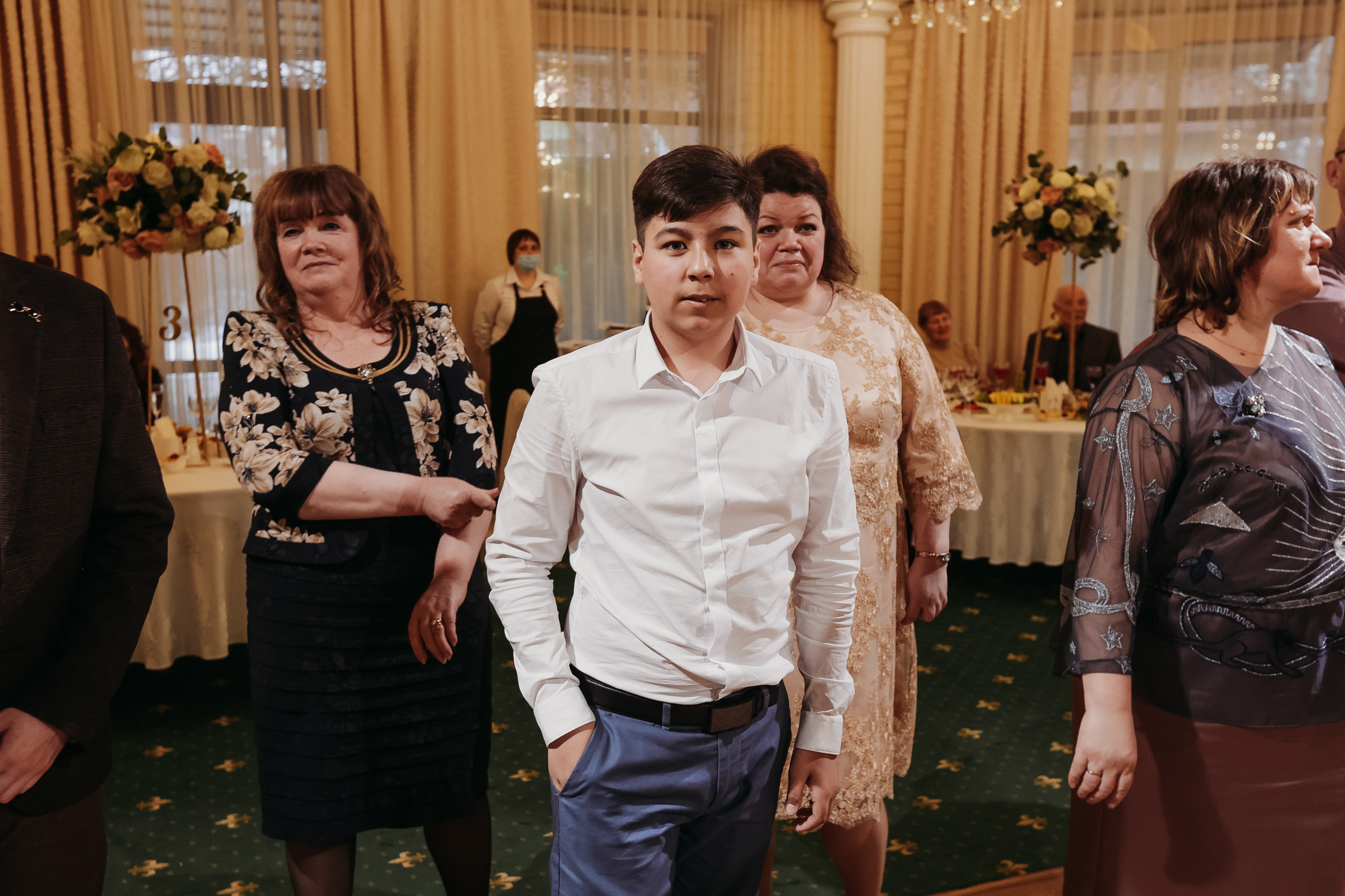 Банкет. Семейный фотограф Тюмень, фотограф на роды Салмина Мария