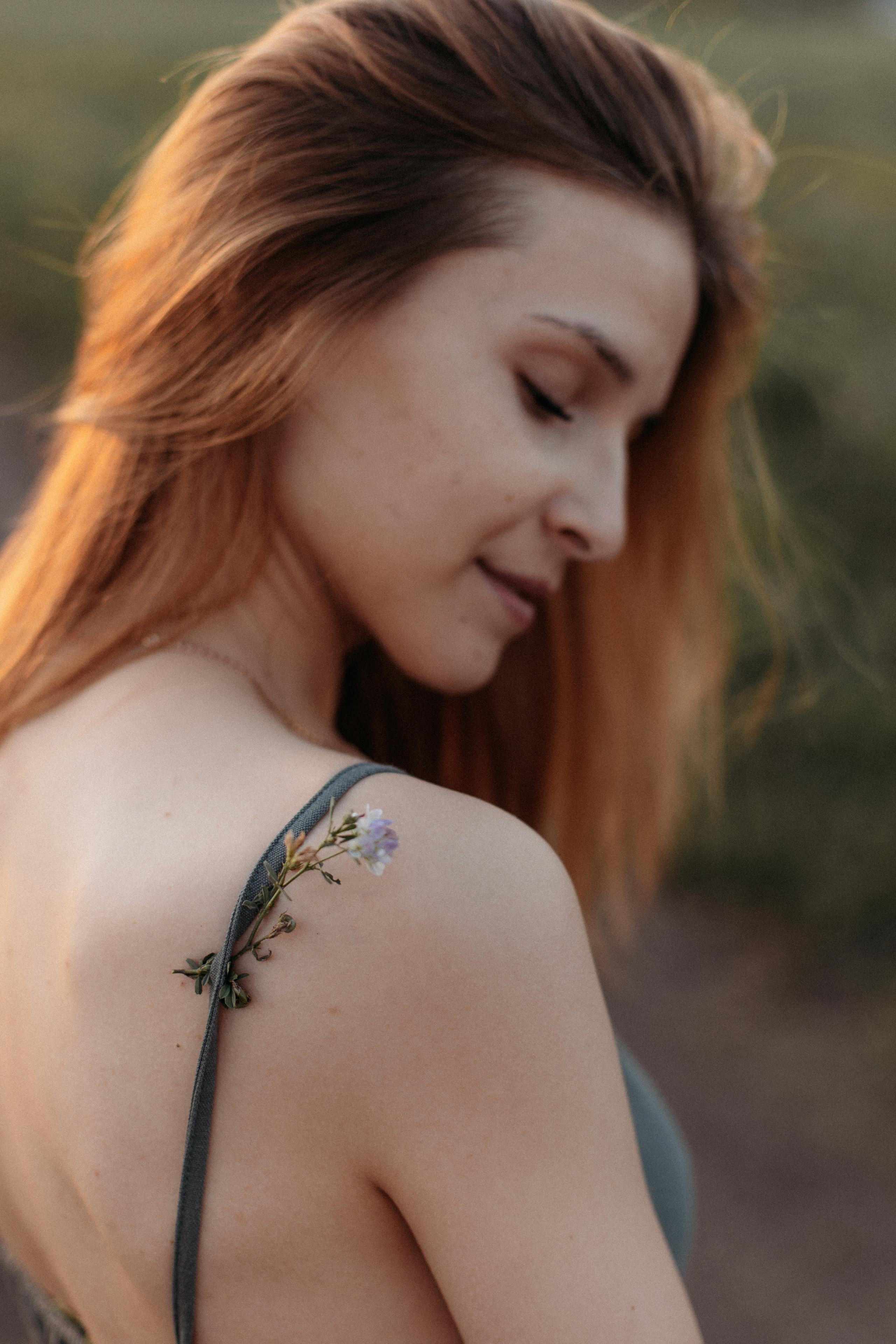 Поле. Семейный фотограф Тюмень, фотограф на роды Салмина Мария