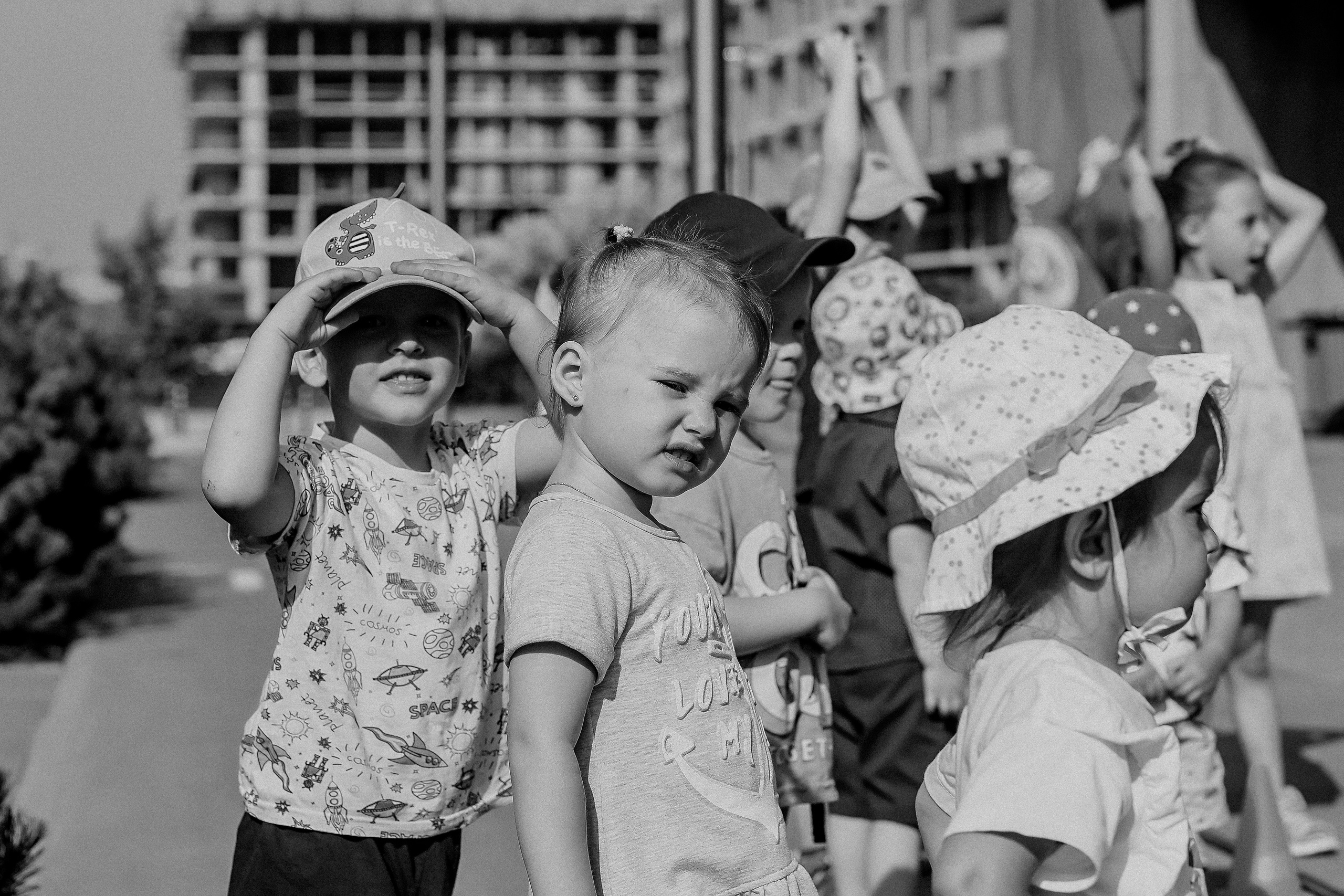 Один день в саду. Семейный фотограф Тюмень, фотограф на роды Салмина Мария