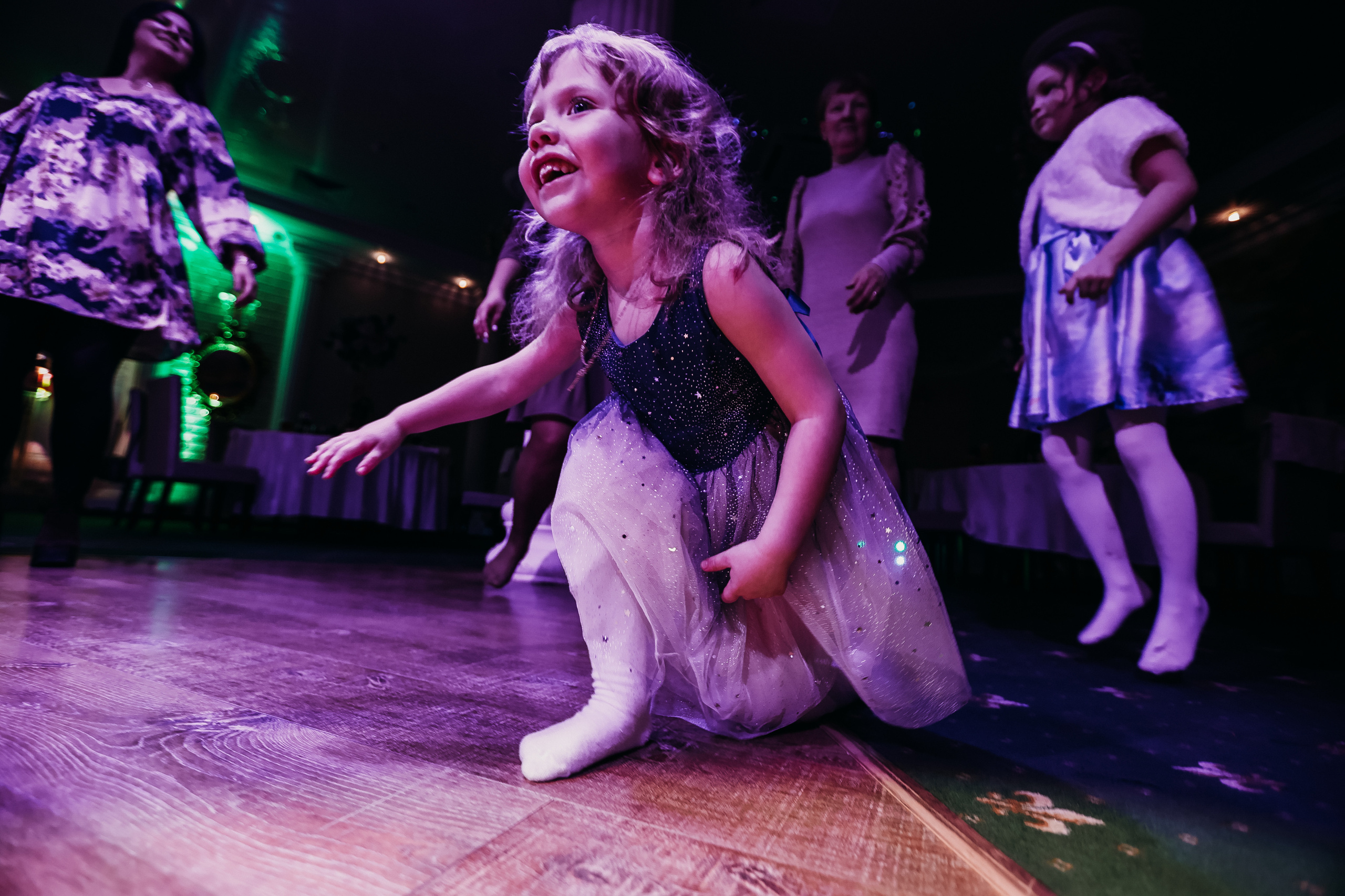 Банкет. Семейный фотограф Тюмень, фотограф на роды Салмина Мария